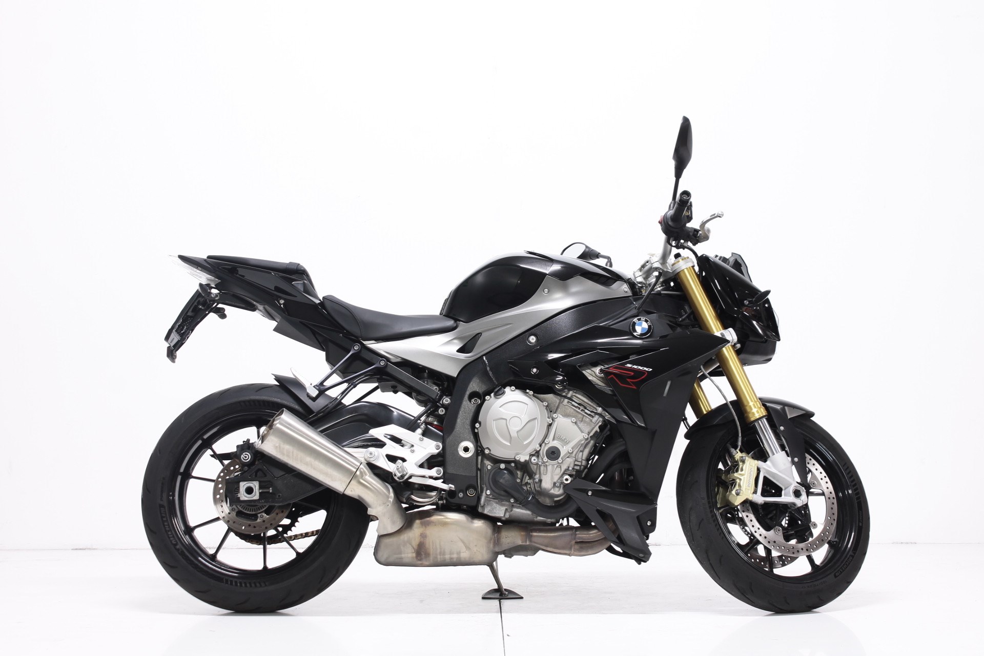BMW S 1000 R-showroom-element-1