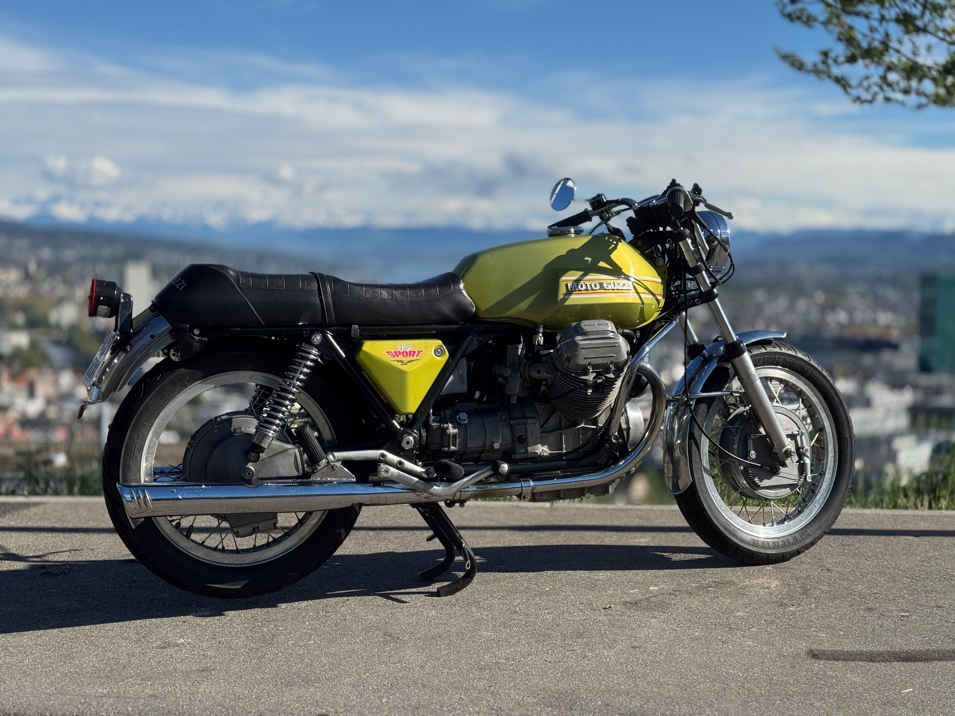MOTO GUZZI V7 Sport 750-image-1