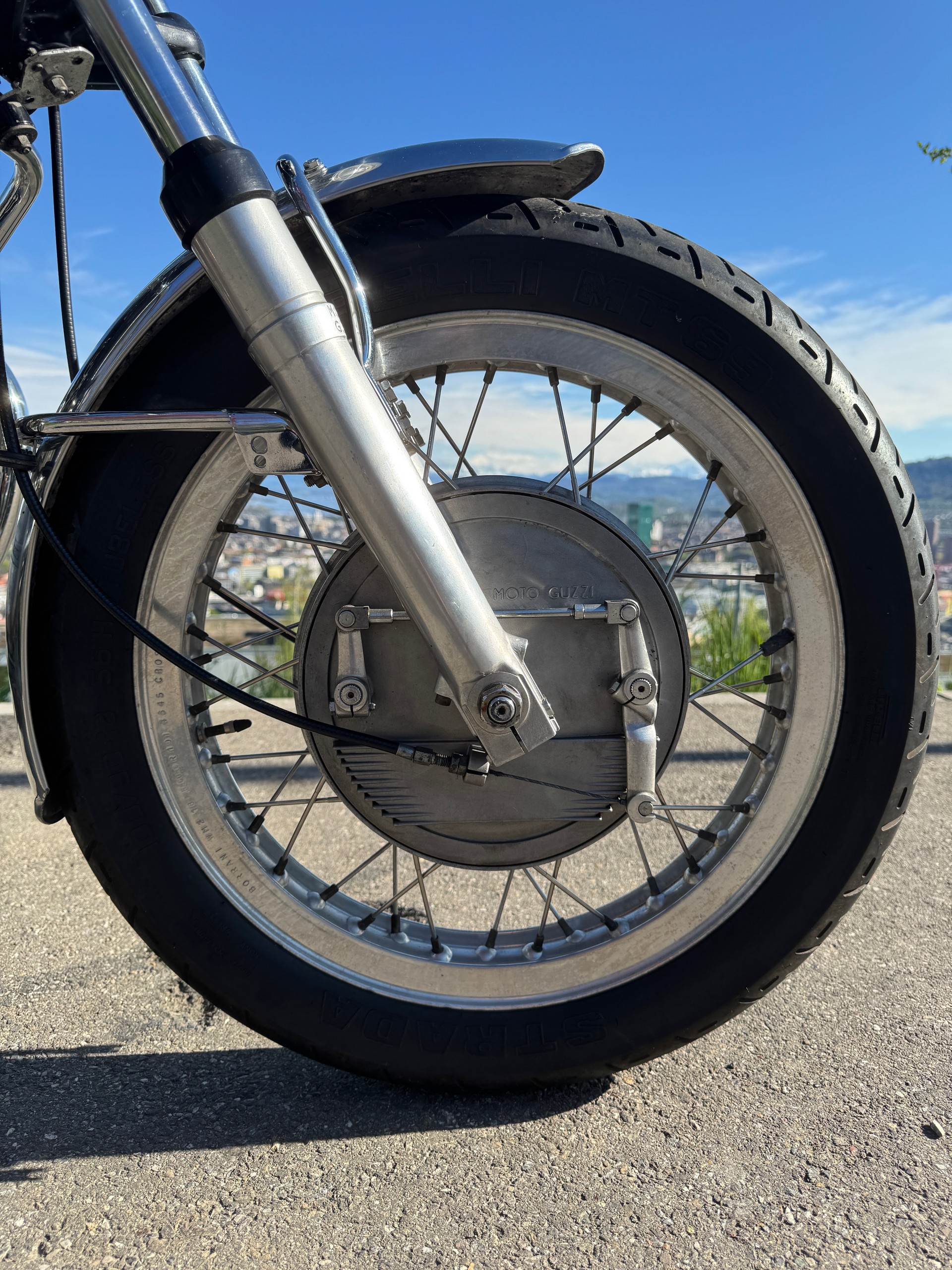MOTO GUZZI V7 Sport 750-image-7