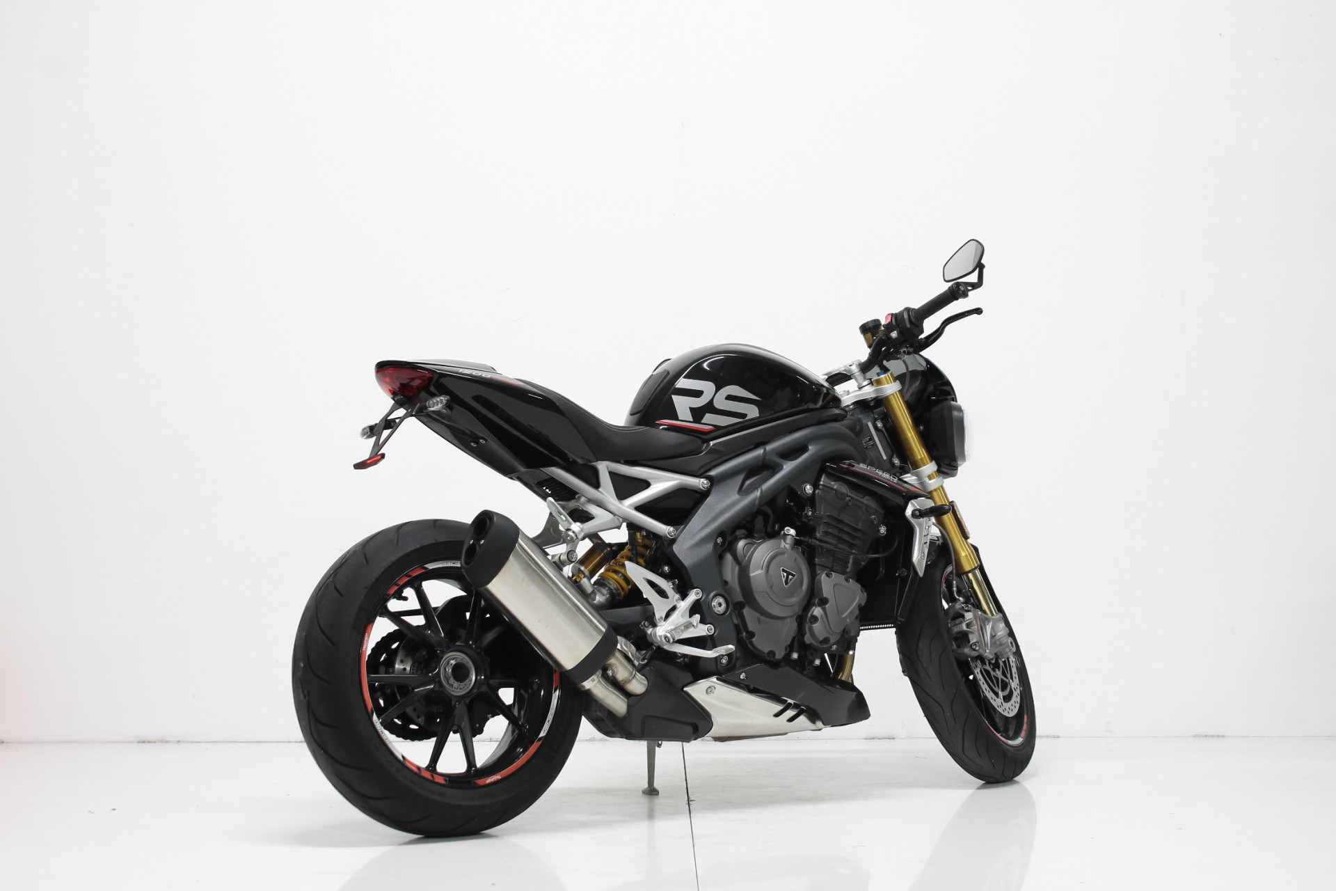 TRIUMPH Speed Triple 1200 RS-showroom-element-3