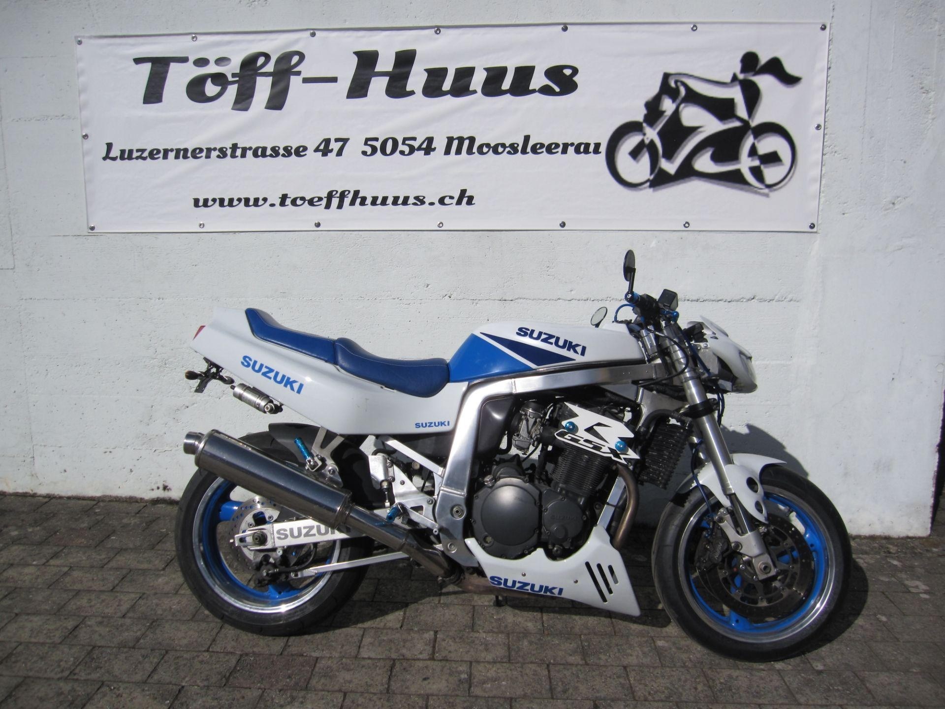 SUZUKI GSX-R 1100