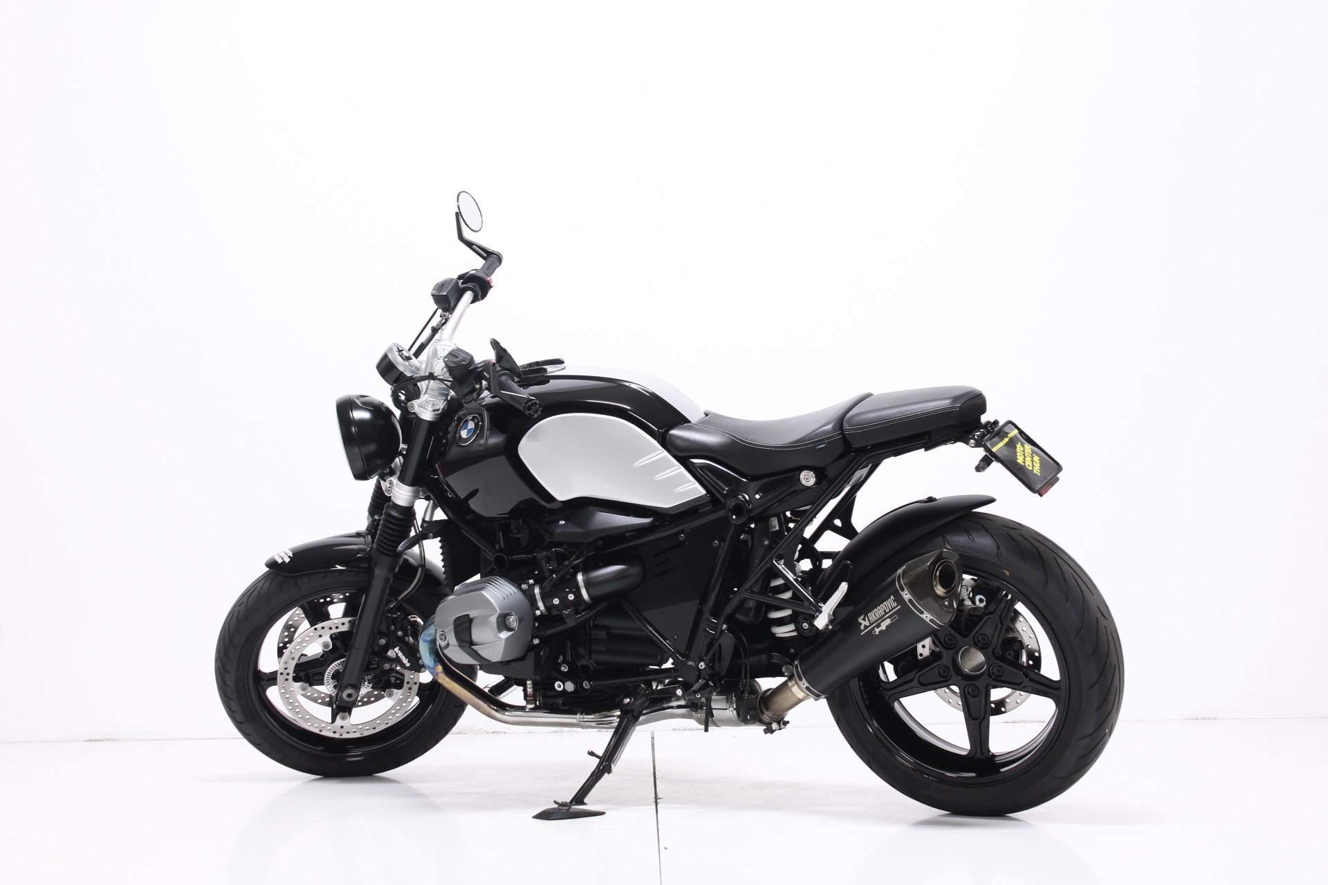 BMW R nineT Pure-image-1