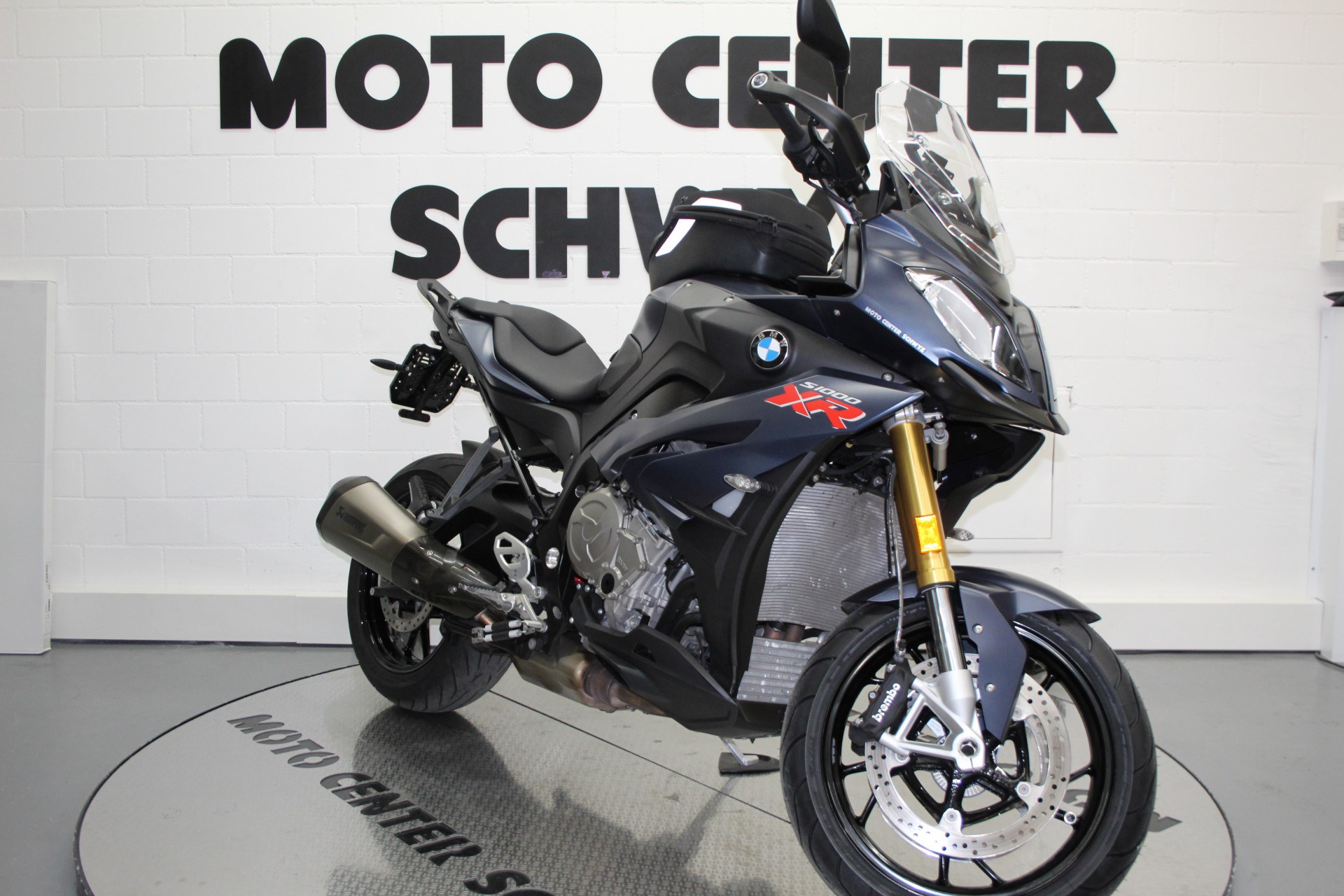 BMW S 1000 XR-showroom-element-2