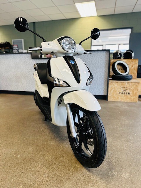 PIAGGIO Liberty 125 Sport-image-1