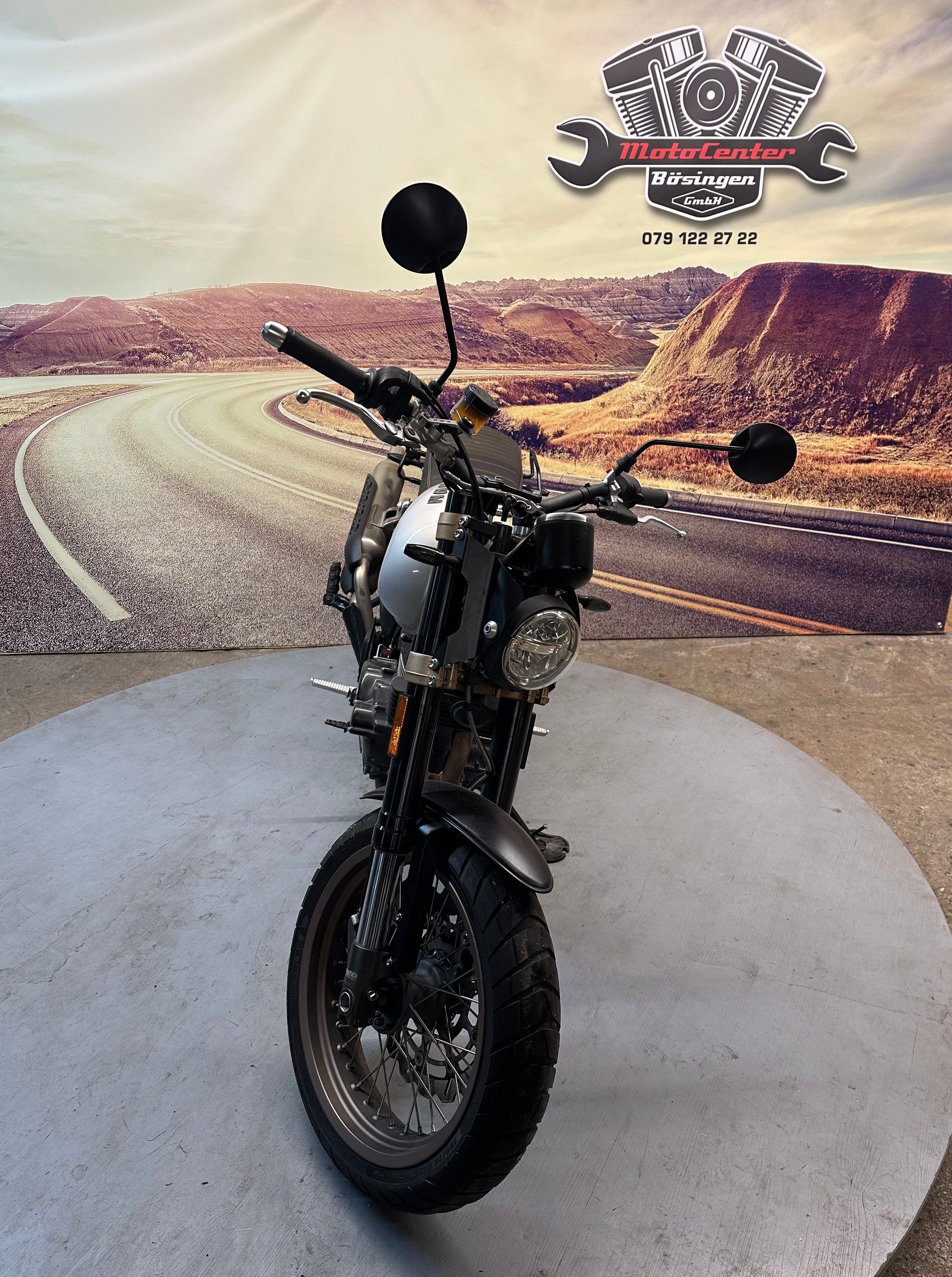 SWM GRAN MILANO-showroom-element-1