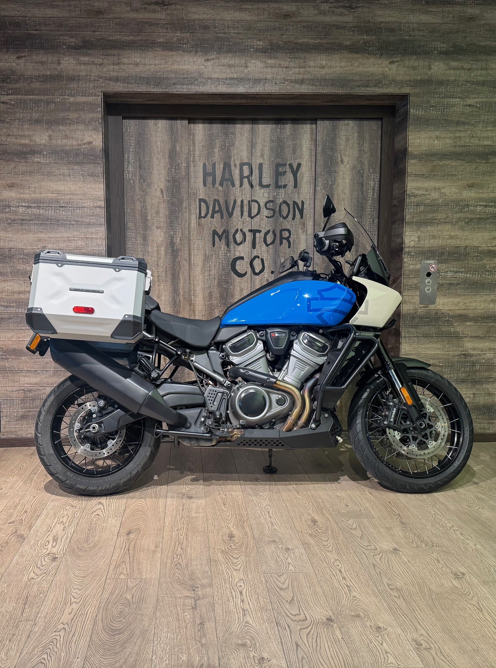 HARLEY-DAVIDSON RA Pan America 1250 Special