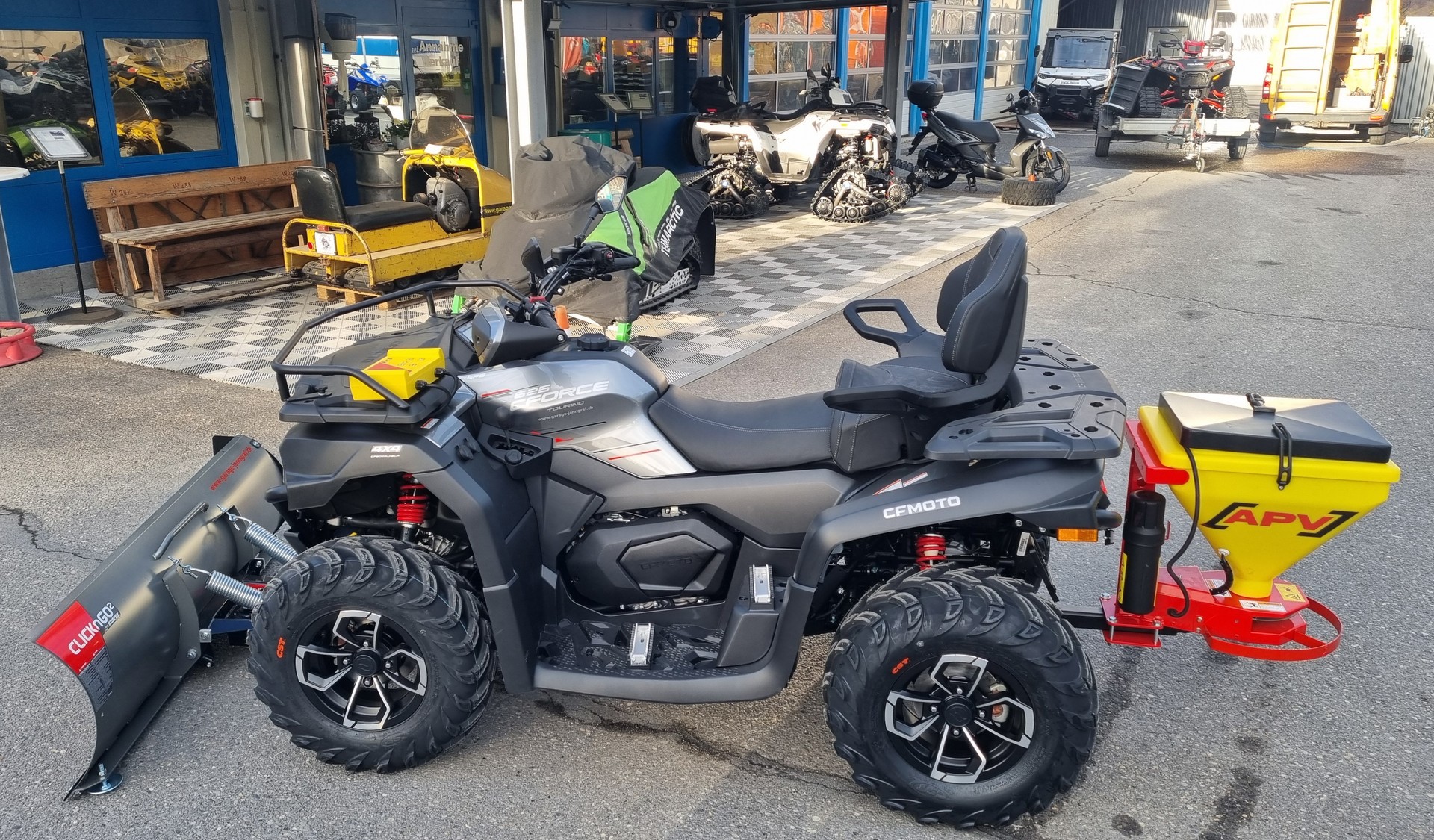 CF MOTO Ab MFK mit Räder L7e Kleinmotorfahrzeug