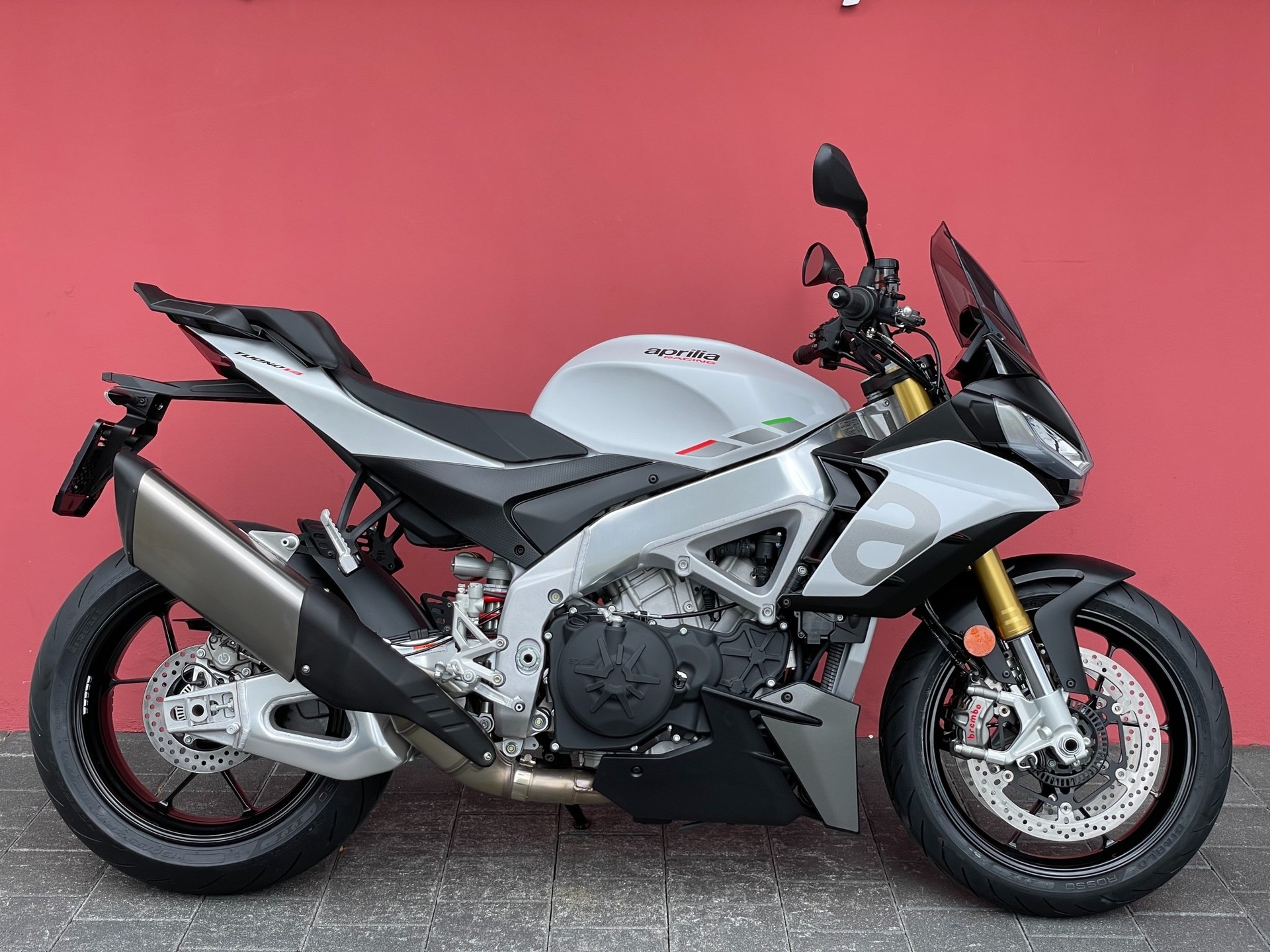 APRILIA Tuono V4 1100