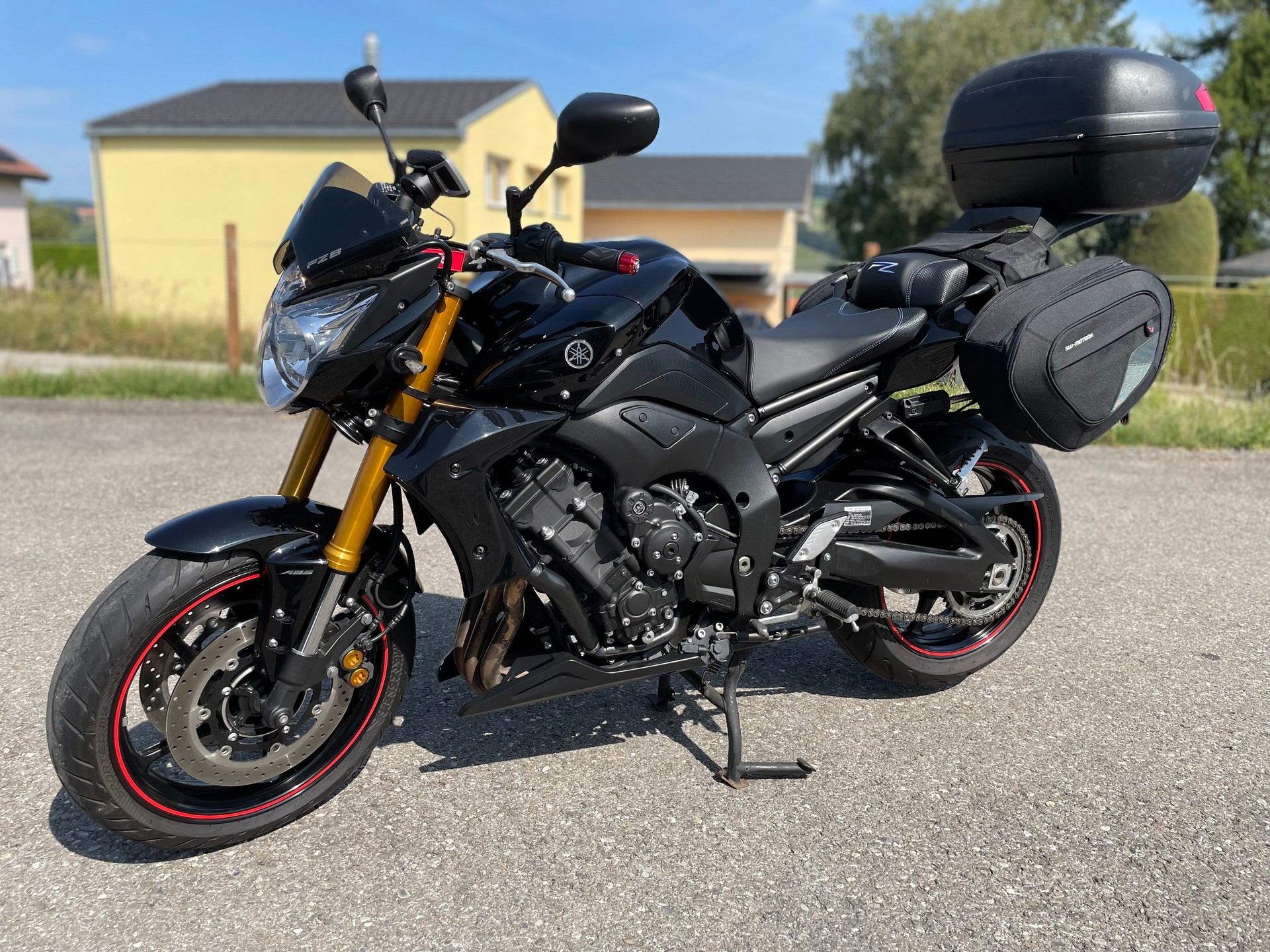 YAMAHA FZ8 N ABS Limited Edition