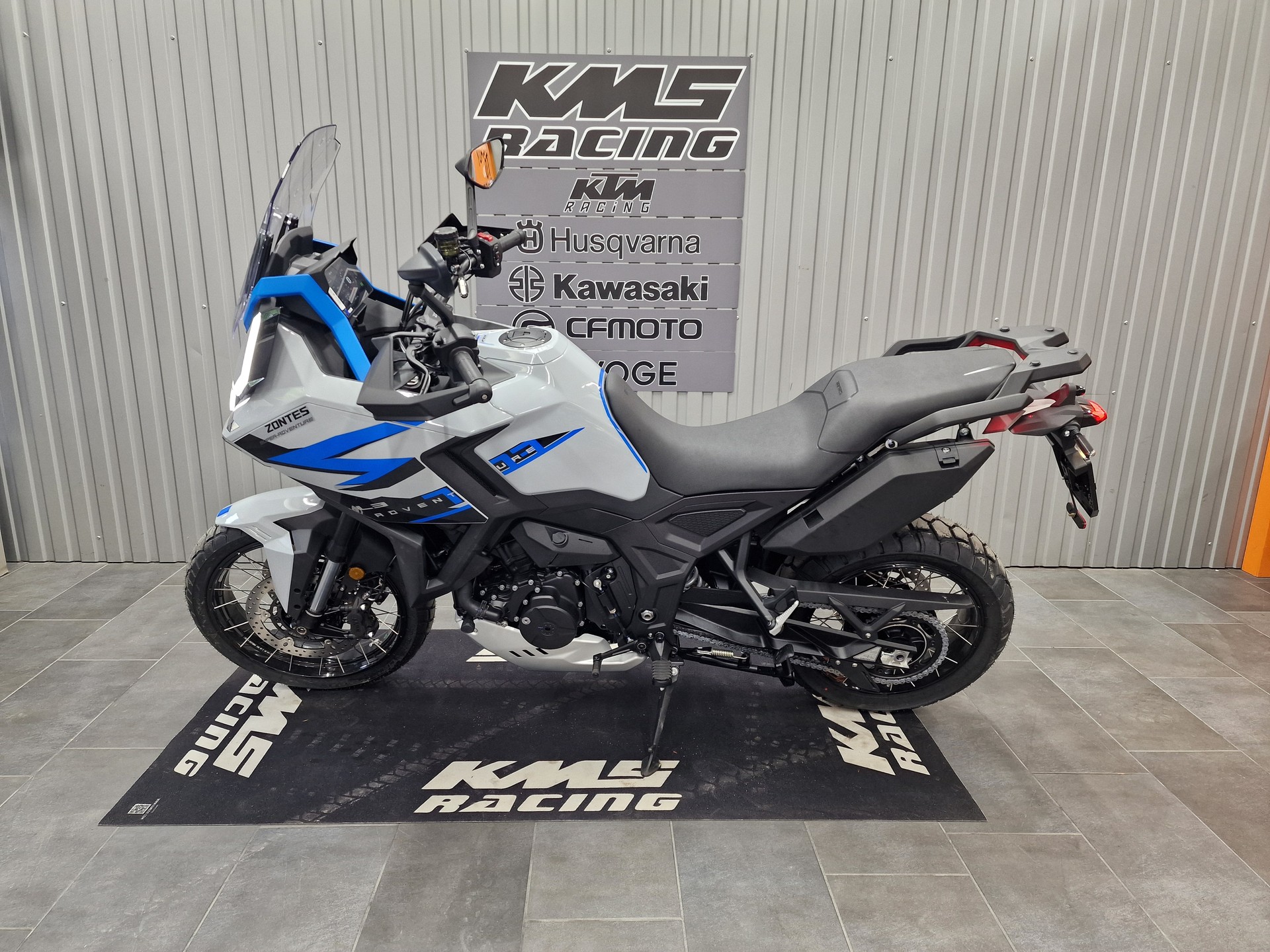 ZONTES 703 F-showroom-element-1