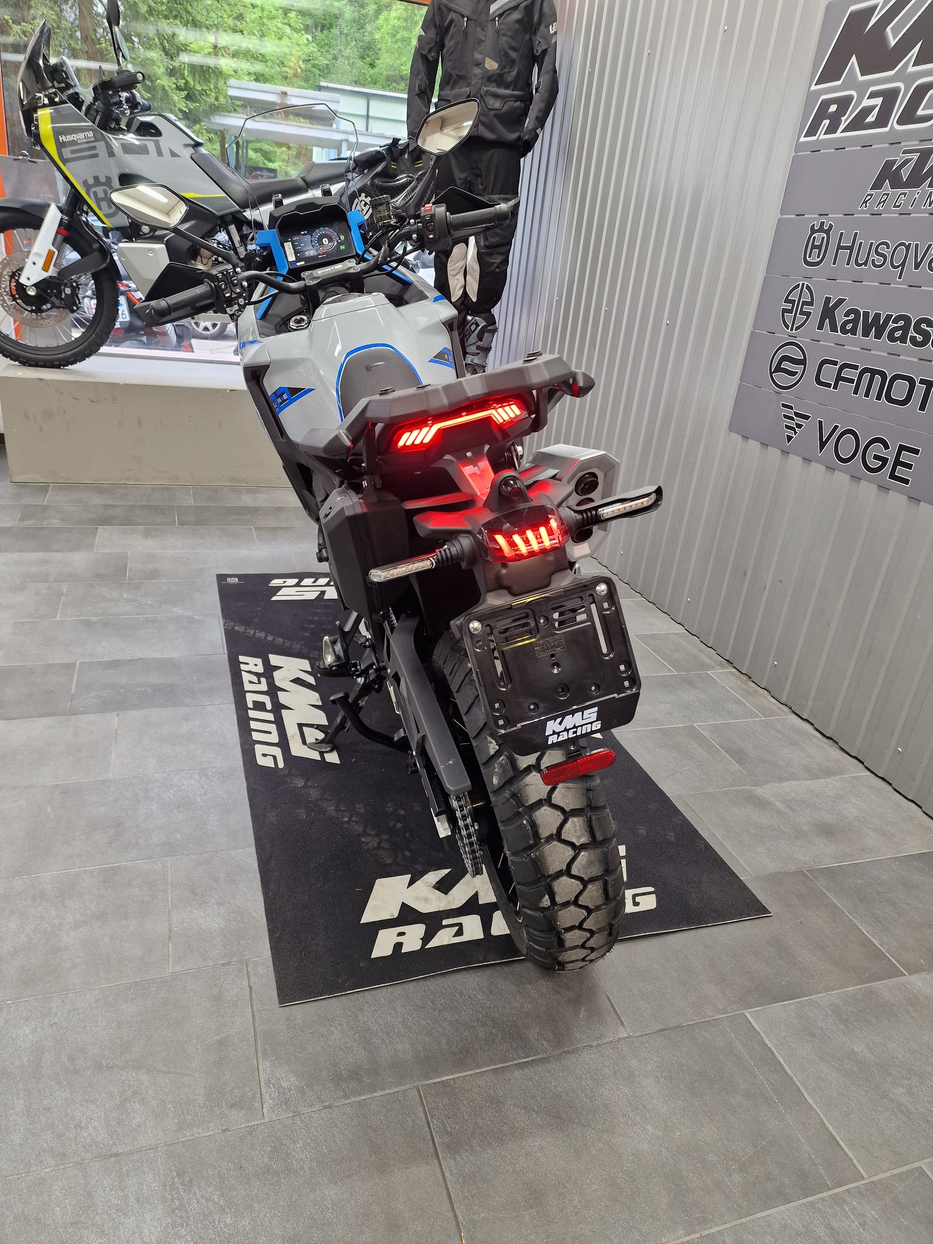 ZONTES 703 F-showroom-element-3