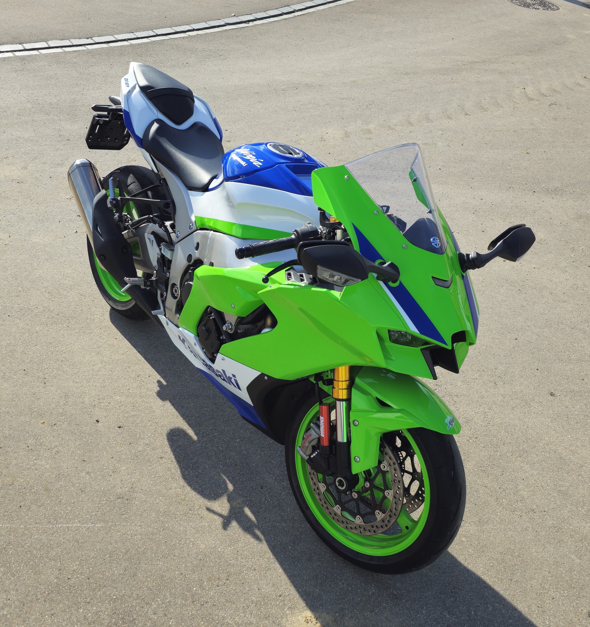KAWASAKI Ninja ZX-10R 40th Anniversary-image-5