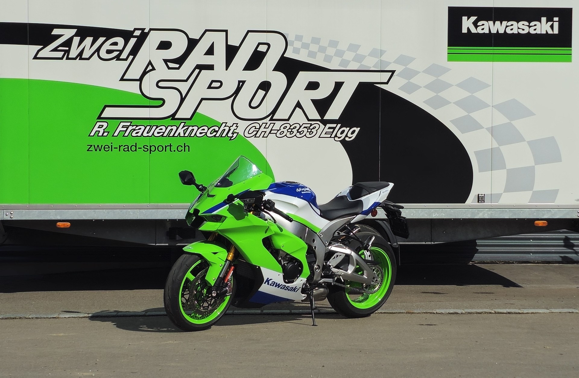 KAWASAKI Ninja ZX-10R 40th Anniversary-image-2