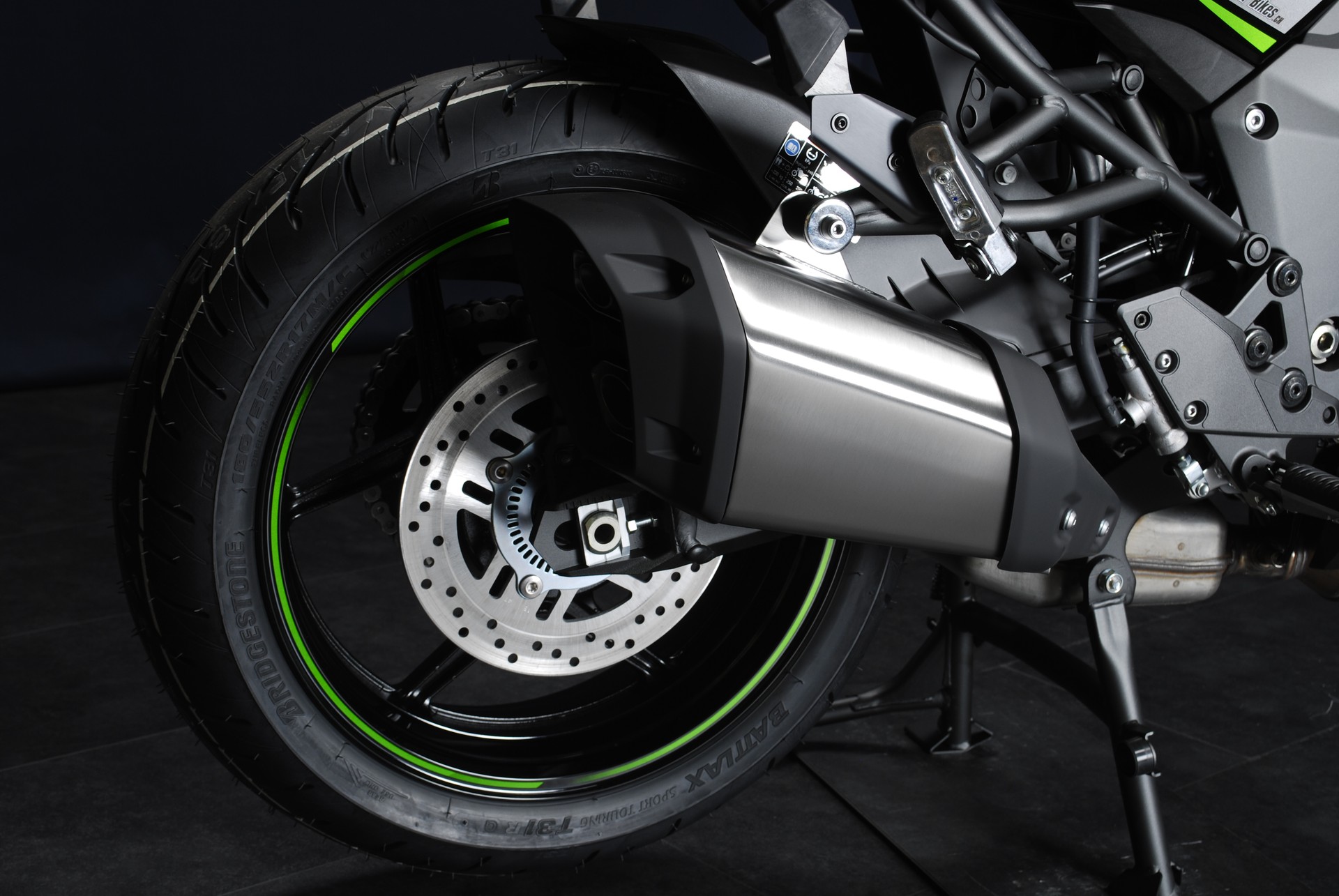 KAWASAKI Versys 1100 S MY25-showroom-element-1