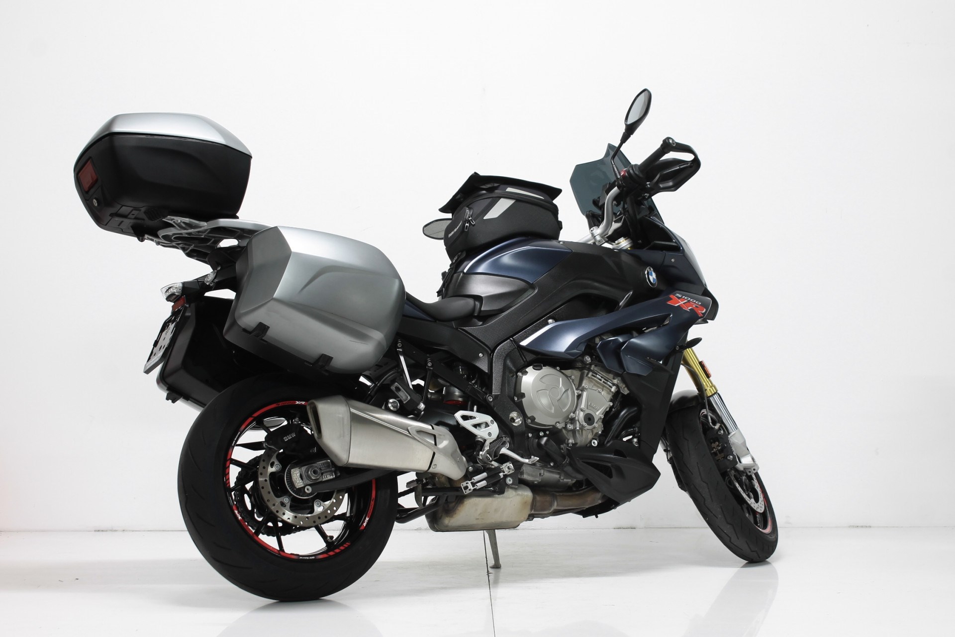 BMW S 1000 XR-showroom-element-3