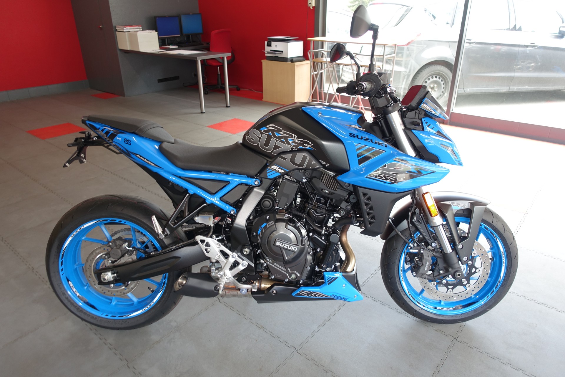 SUZUKI GSX 8S EVO (35kW)-image-1
