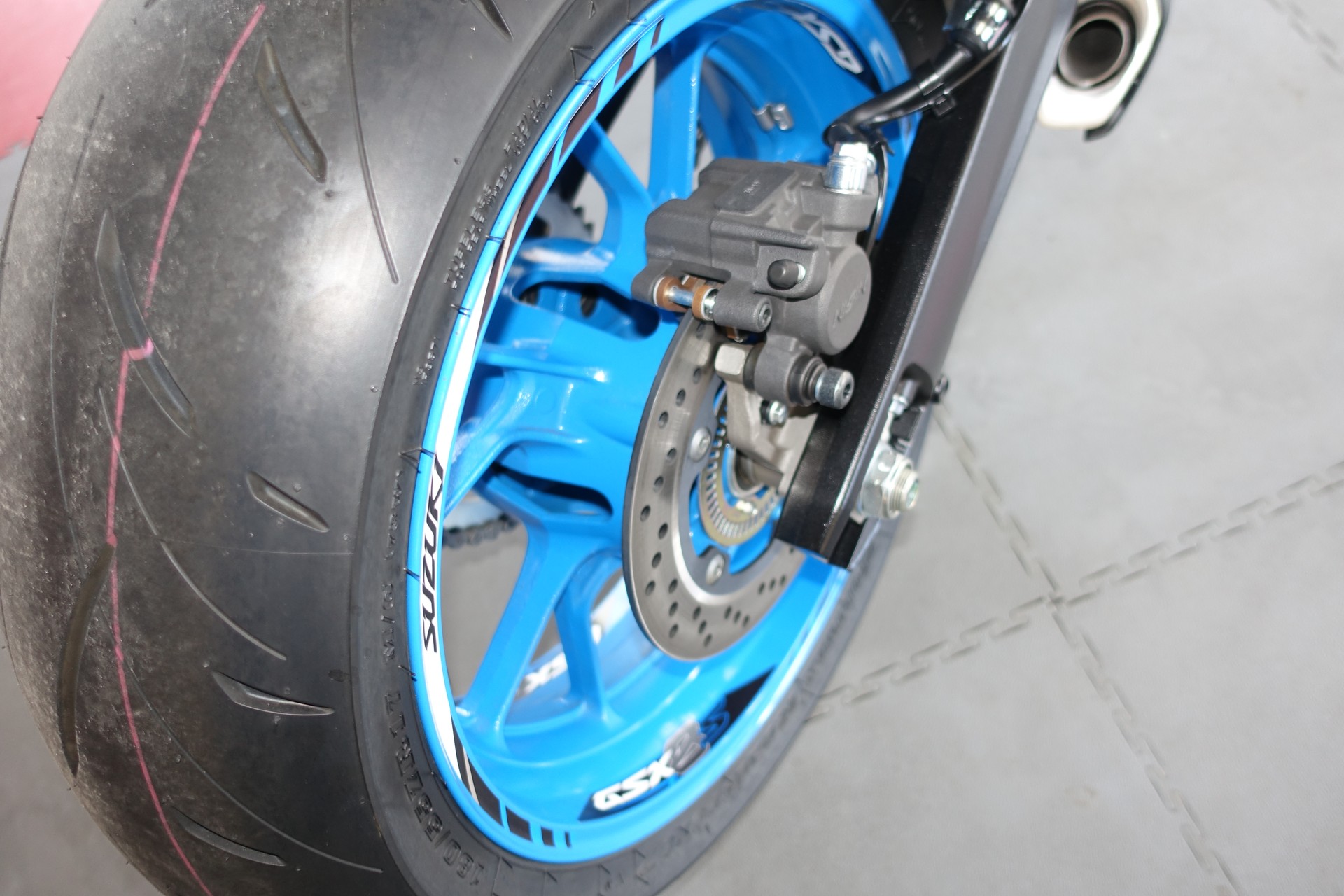 SUZUKI GSX 8S EVO (35kW)-image-9