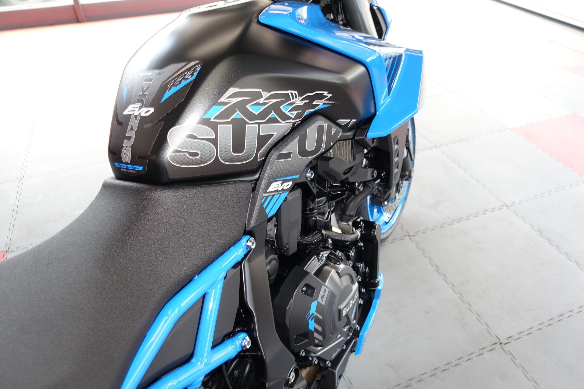 SUZUKI GSX 8S EVO (35kW)-image-10