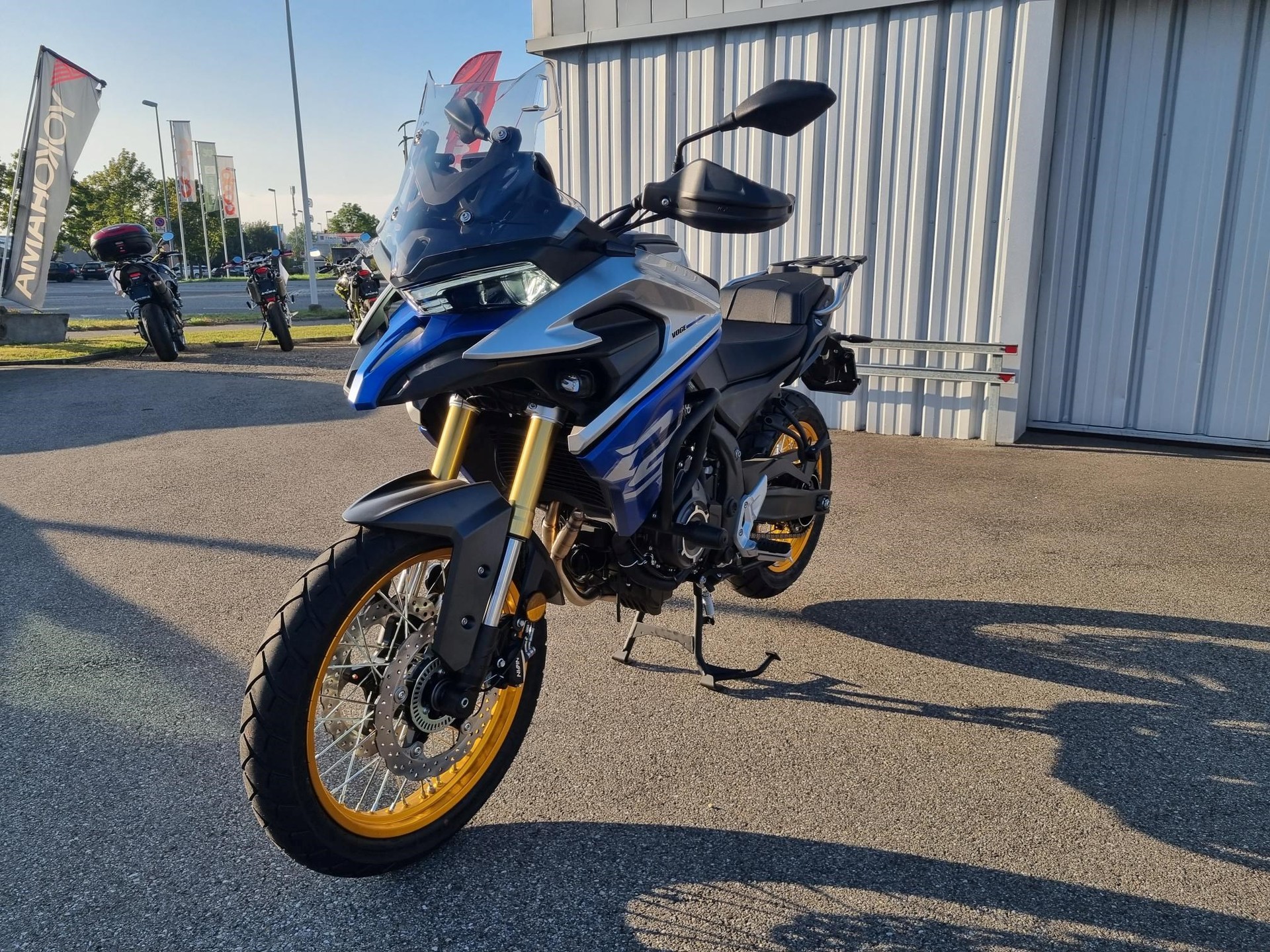 VOGE 525 DSX