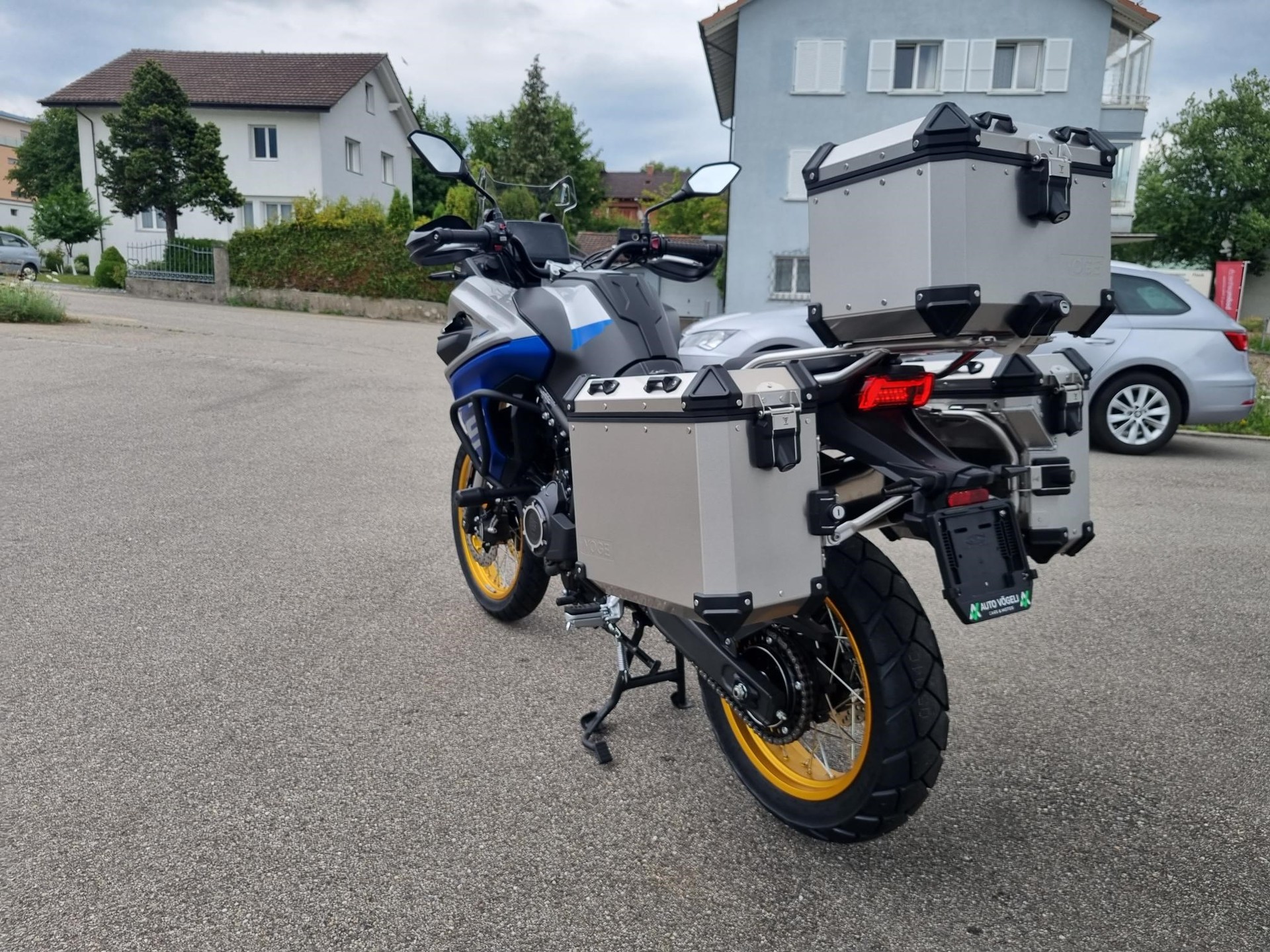 VOGE 525 DSX-image-10