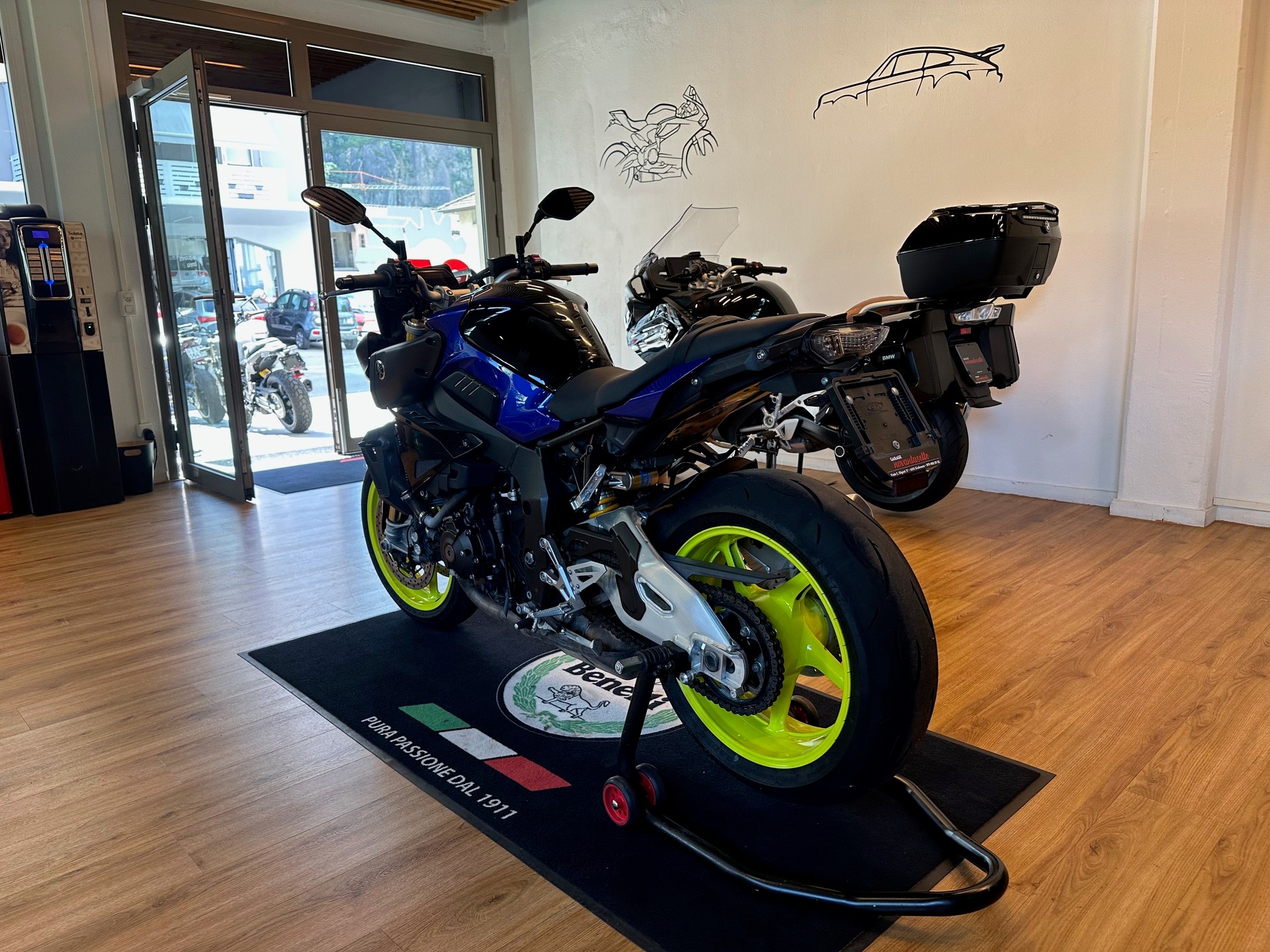 YAMAHA MT-10 SP ABS-image-4