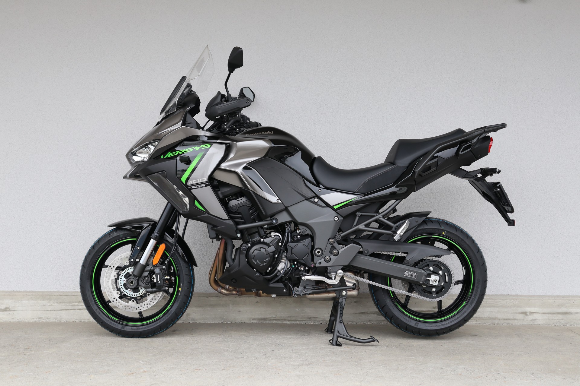 KAWASAKI VERSYS 1100 S-image-3