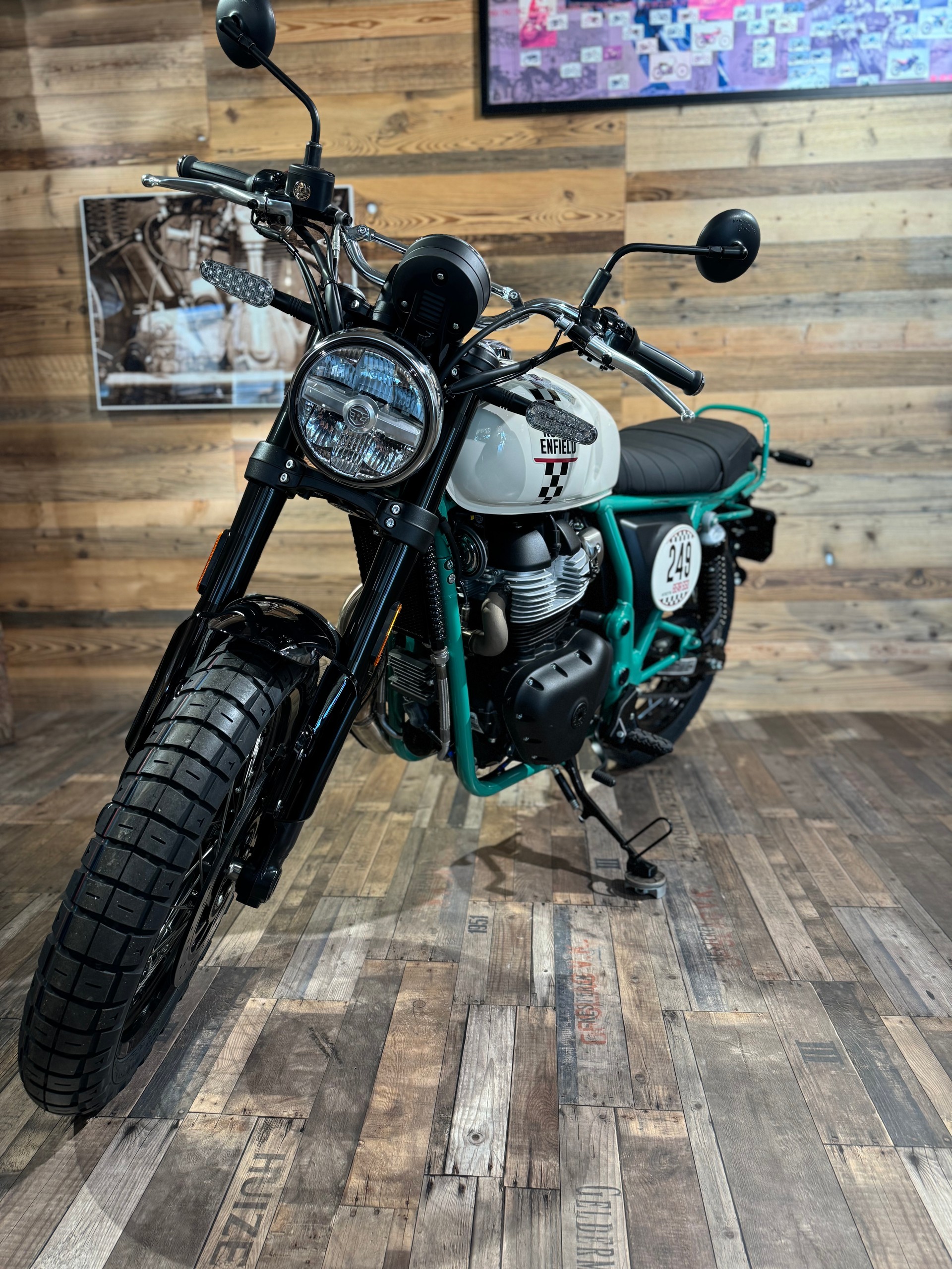 ROYAL ENFIELD BEAR 650-image-4