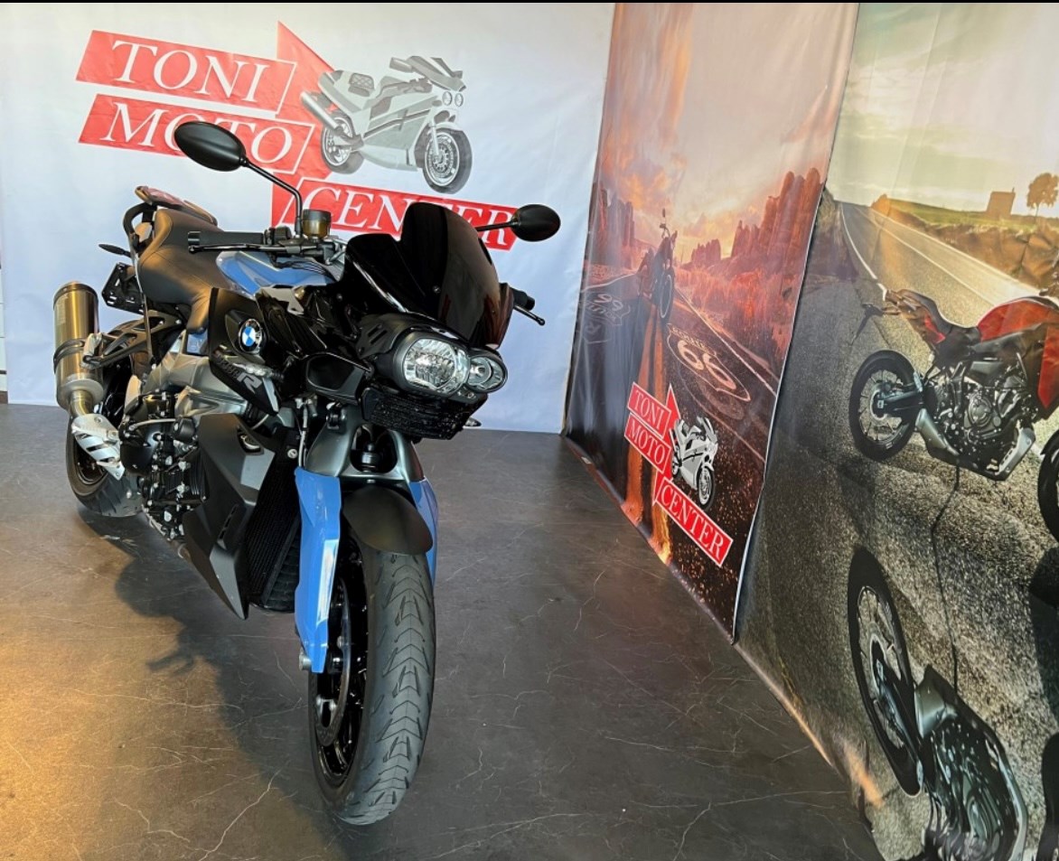 BMW K 1300 R-showroom-element-3