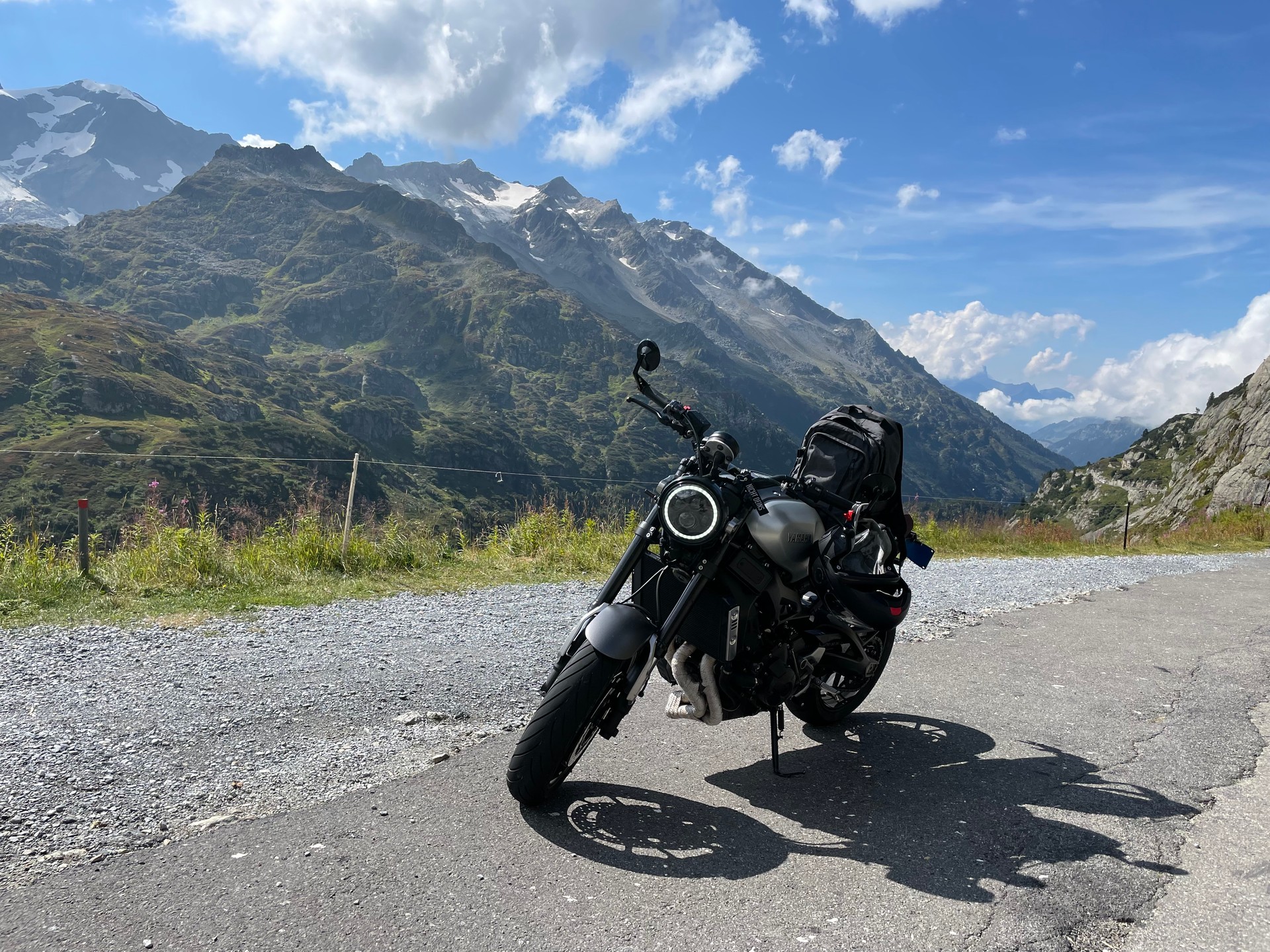 YAMAHA XSR 900 ABS-image-1