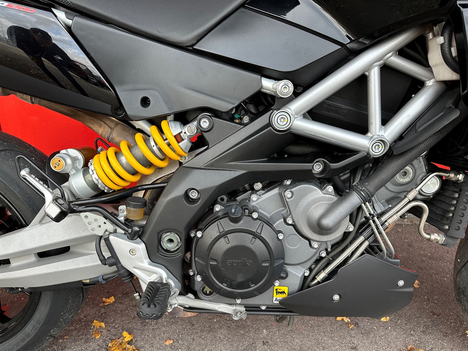 APRILIA Dorsoduro 1200 ABS/TC-image-3