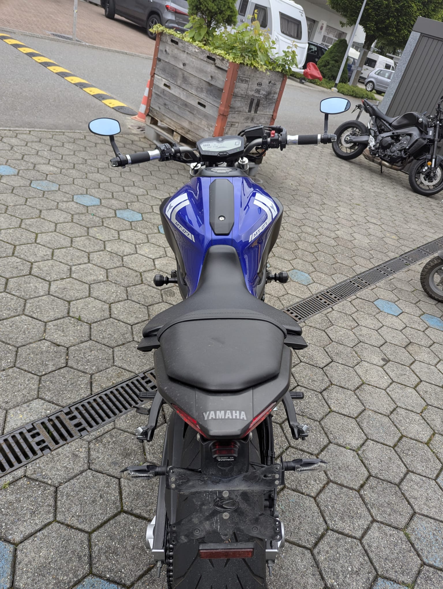 YAMAHA MT-07 ABS-image-2