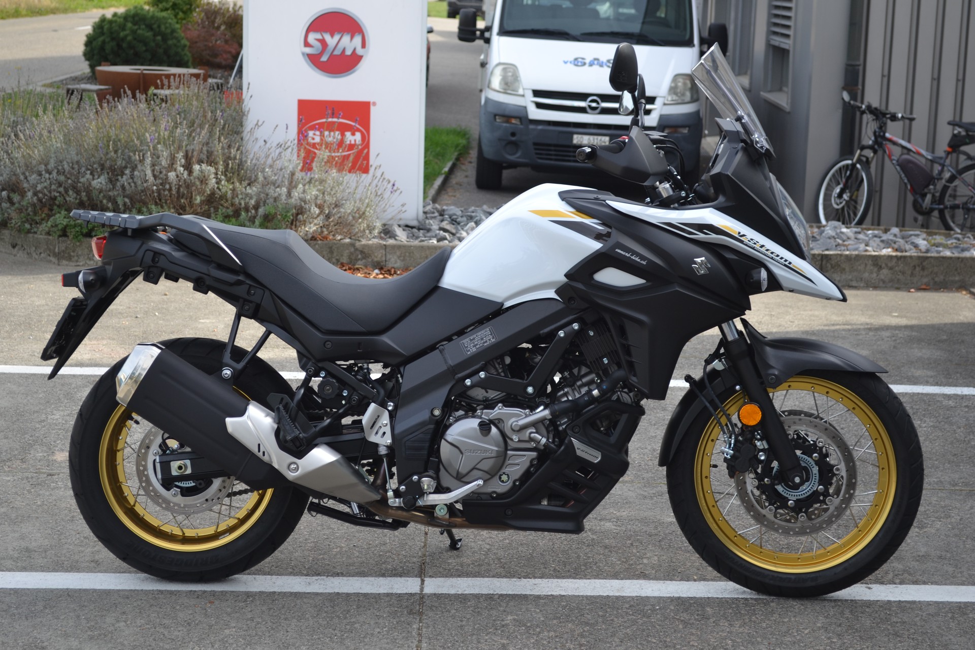 SUZUKI DL 650 XT Comfort-image-0
