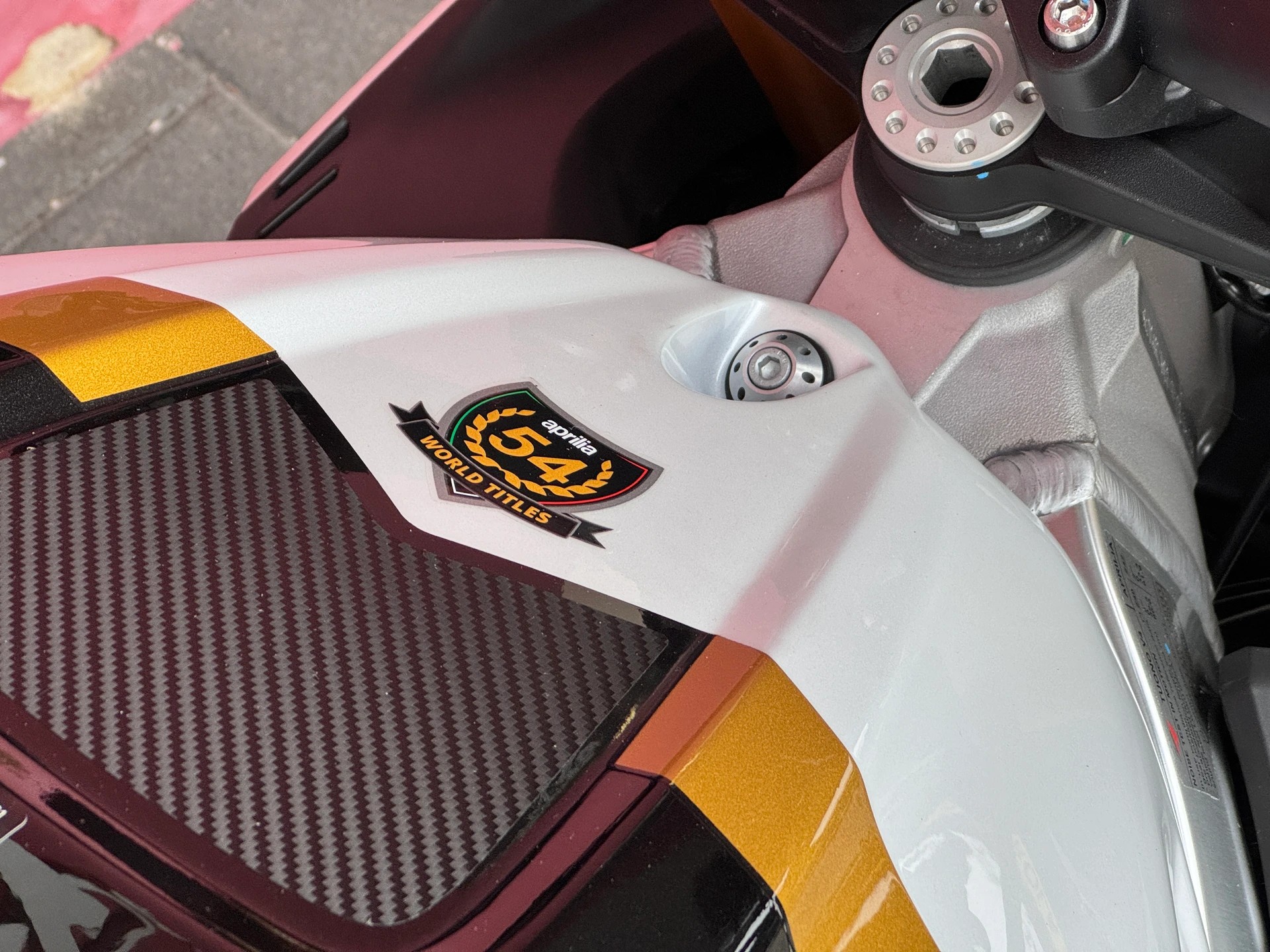 APRILIA Tuono V4 1100 Factory - 4 Jahre Garantie-image-12
