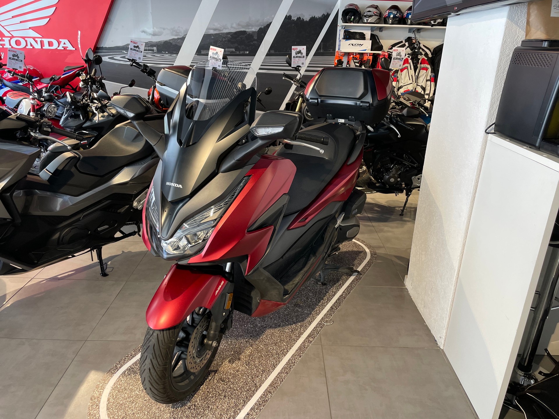 HONDA Nss 125 Forza ABS-showroom-element-1