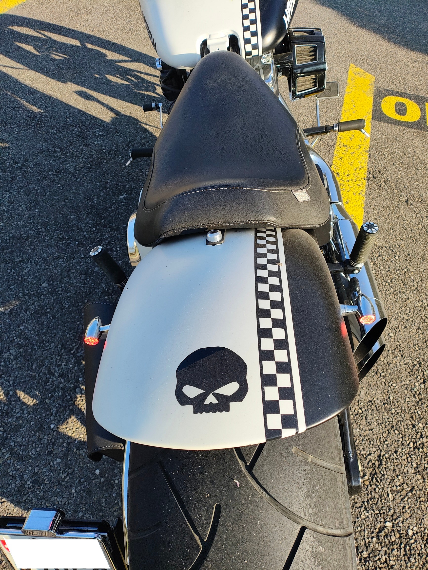 HARLEY-DAVIDSON FXSB Breakout 103 ABS-showroom-element-2