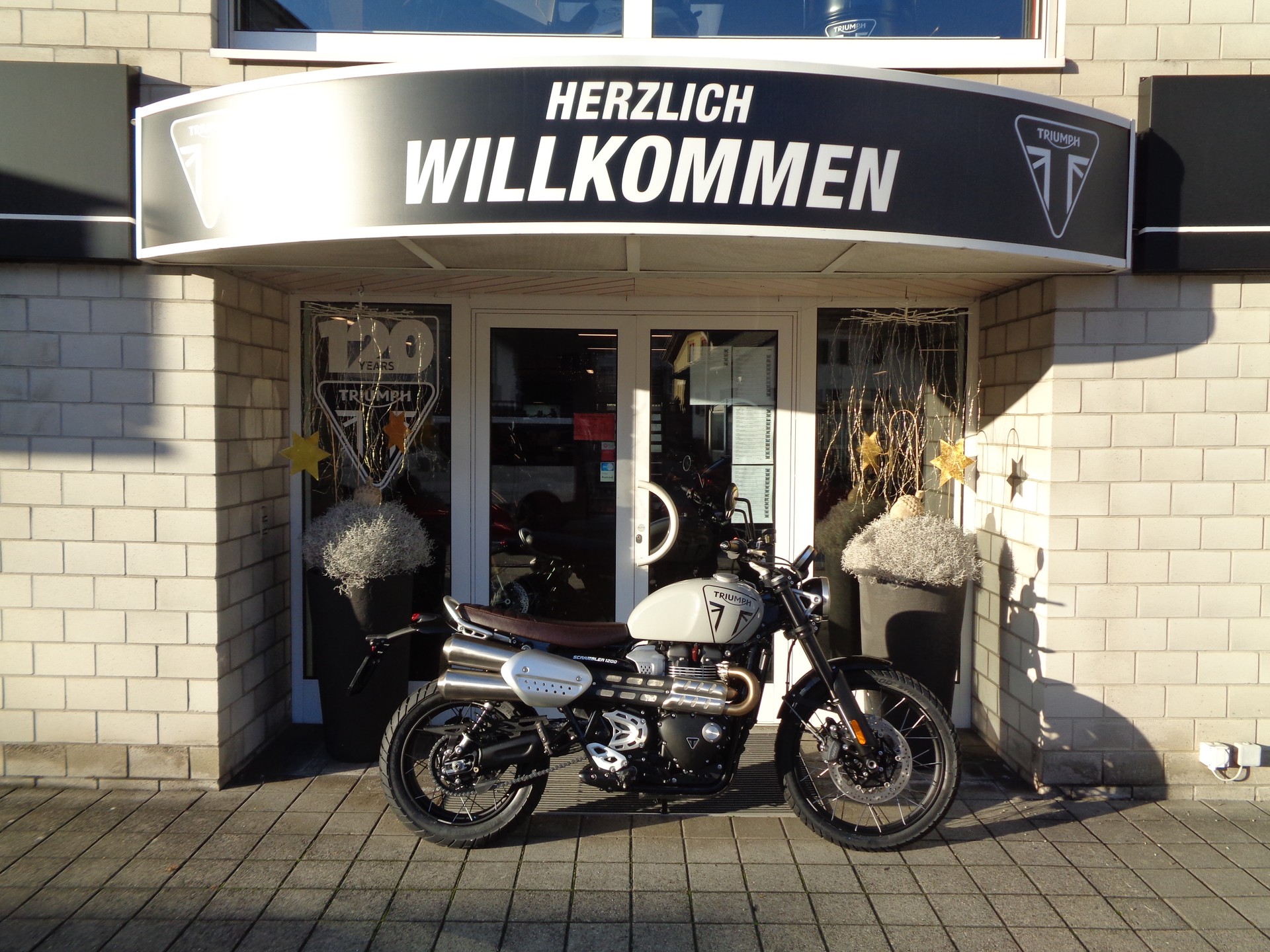 TRIUMPH Scrambler 1200 X-showroom-element-1