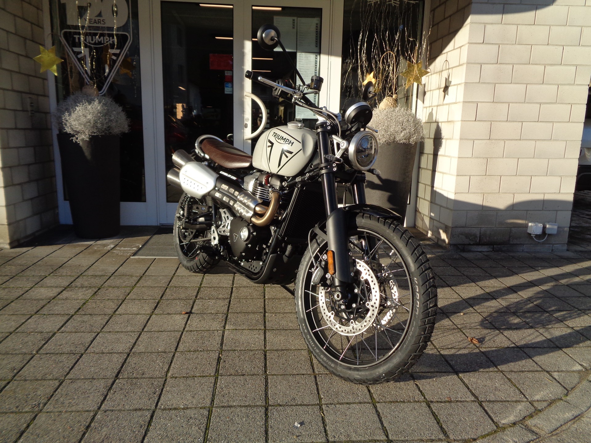 TRIUMPH Scrambler 1200 X-showroom-element-2