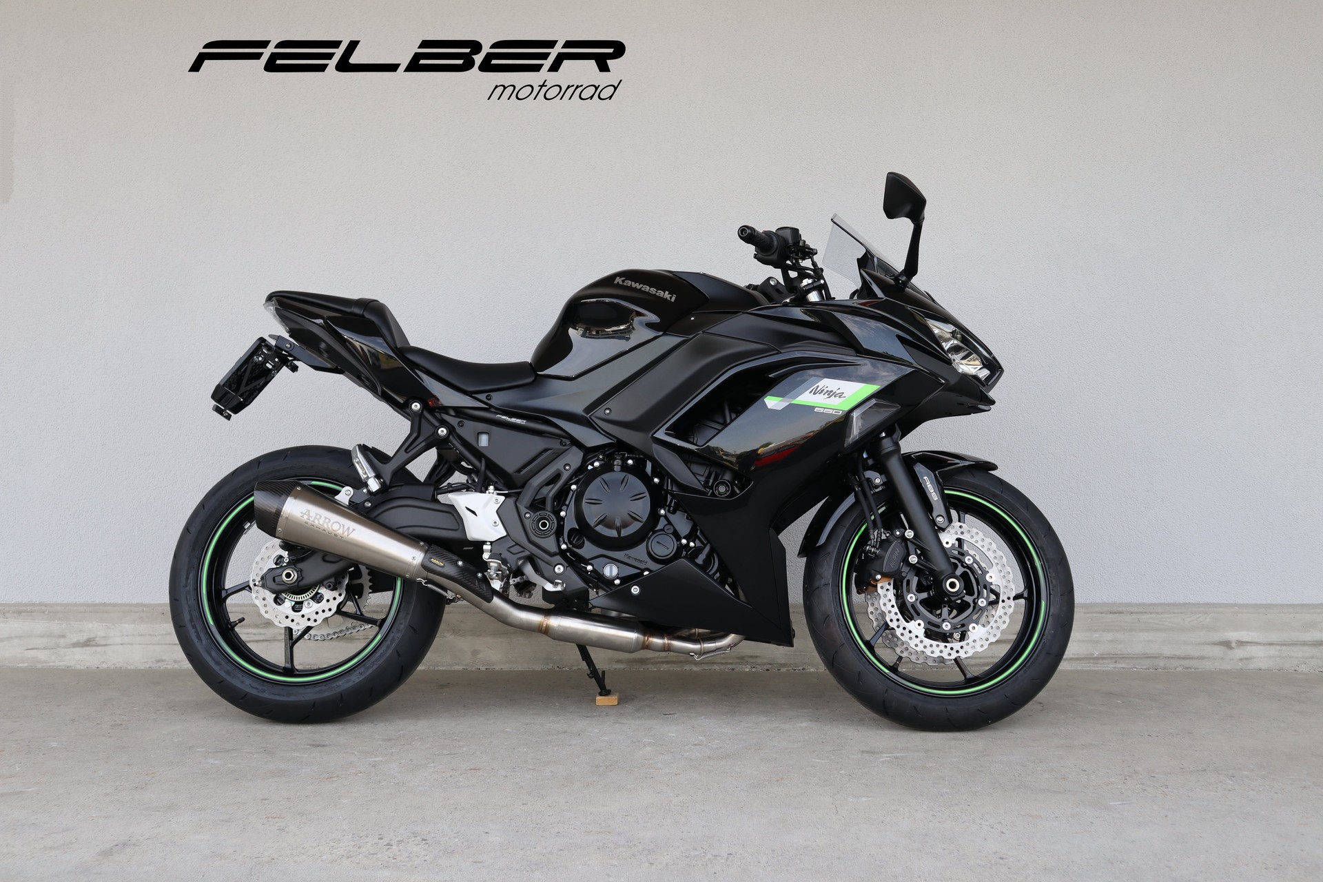 KAWASAKI Ninja 650