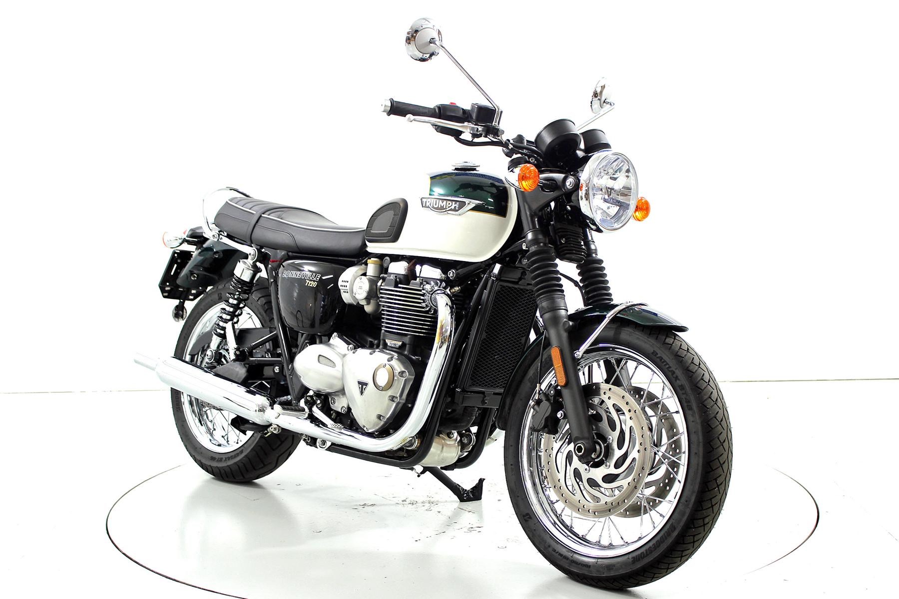 TRIUMPH Bonneville T120 ABS-showroom-element-1