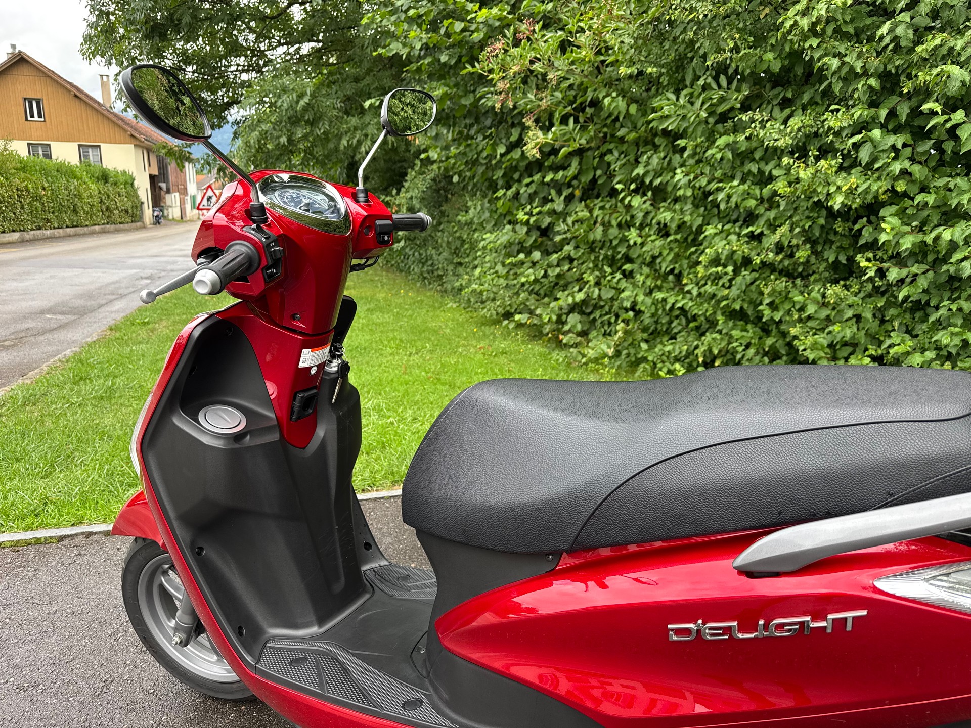 YAMAHA D'elight LTS 125 UBS - COMME NEUF / WIE NEU-image-11