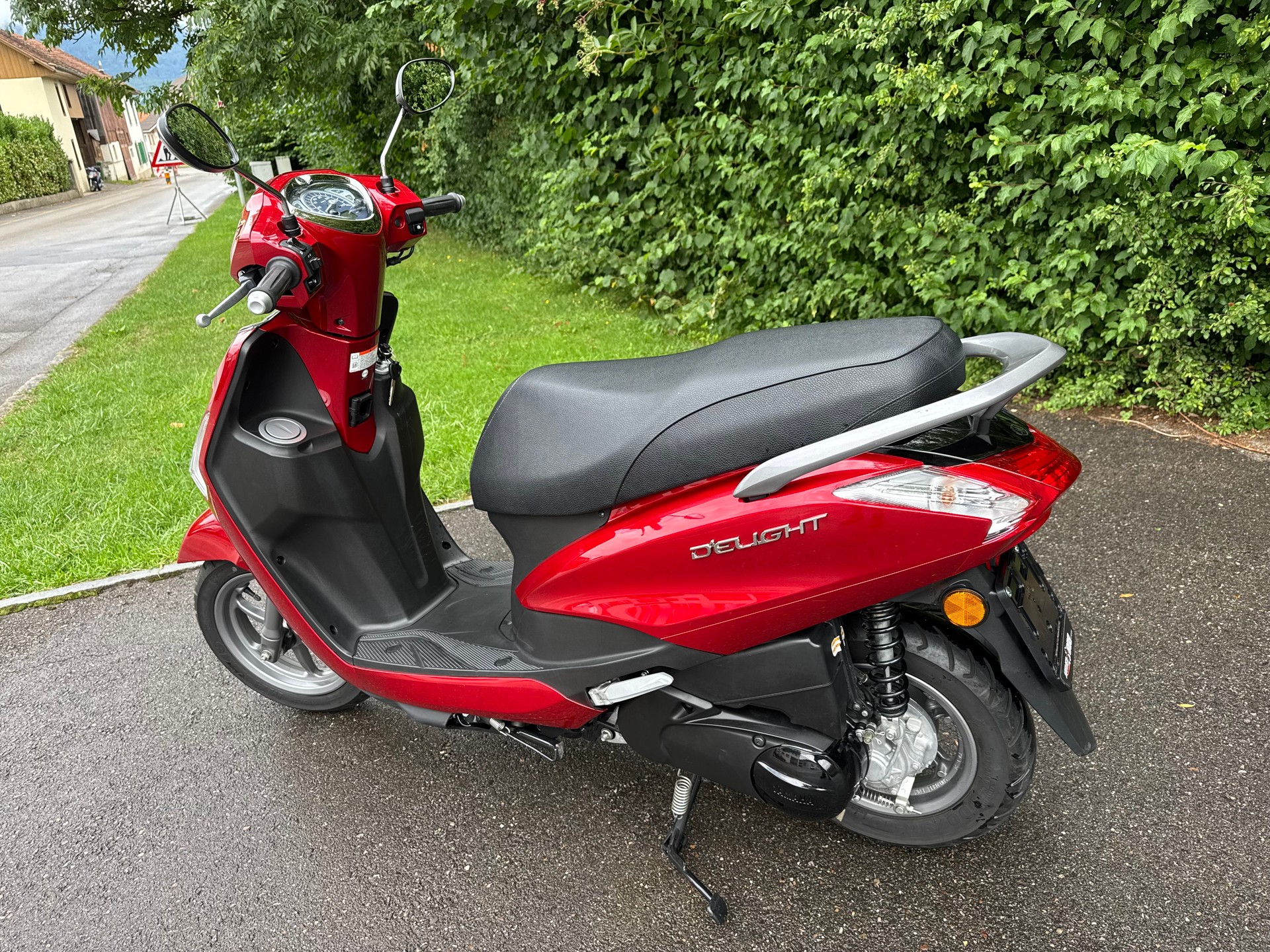 YAMAHA D'elight LTS 125 UBS - COMME NEUF / WIE NEU-image-8