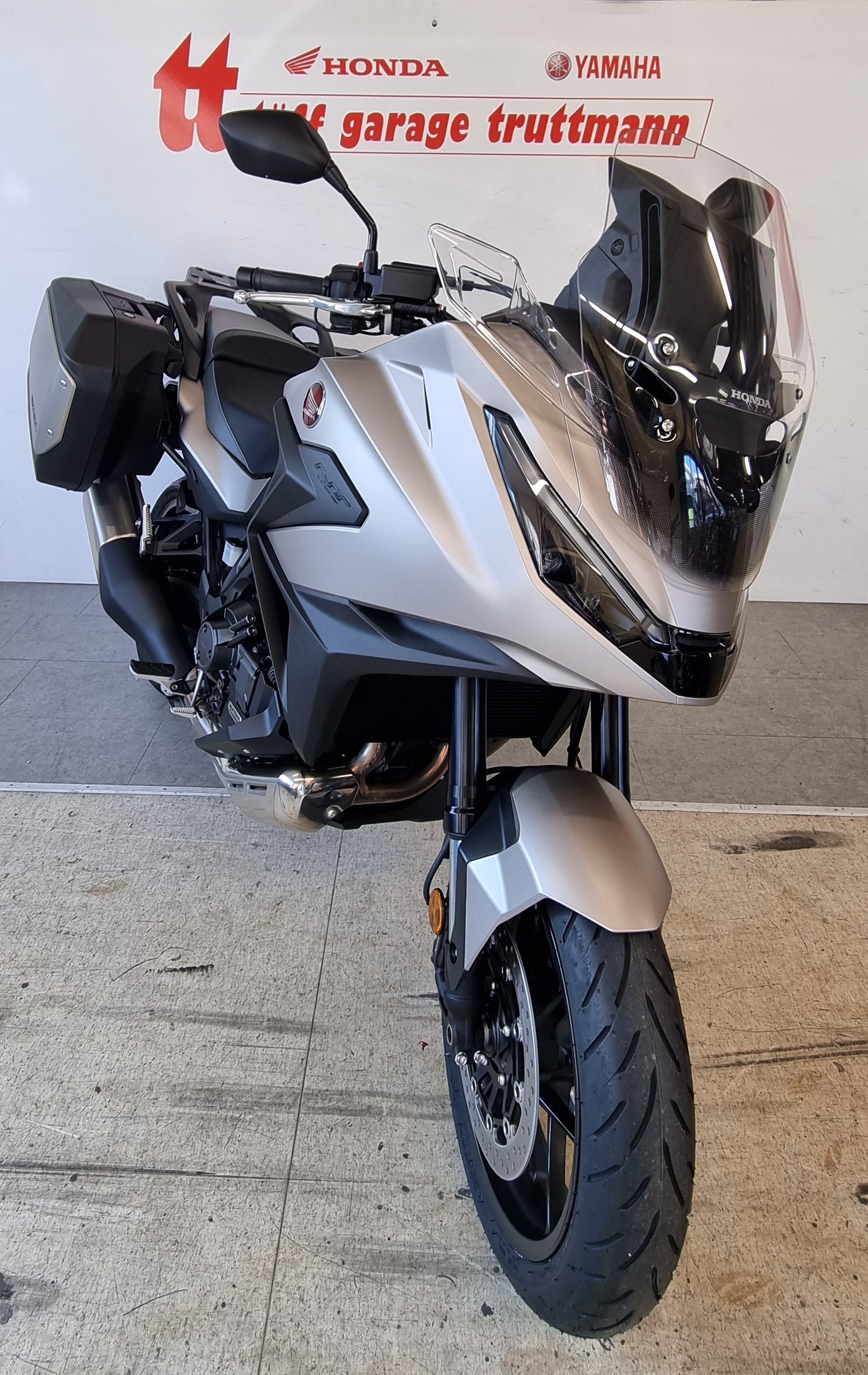 HONDA NT 1100 DCT-showroom-element-2