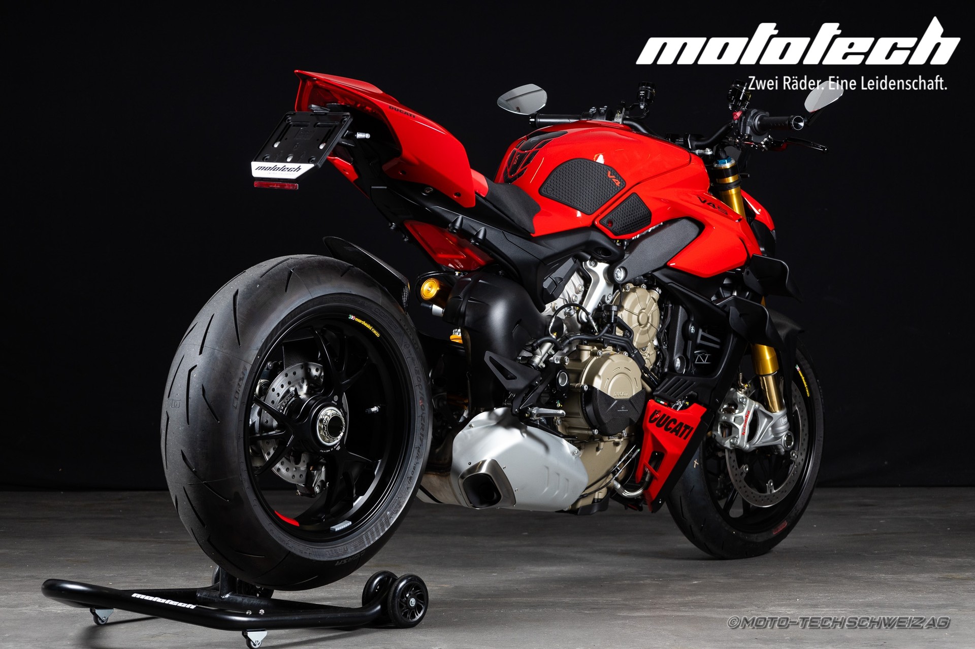 DUCATI Streetfighter V4 S SPECIALE *GET READY Ab 3.90% Leasing*-showroom-element-2
