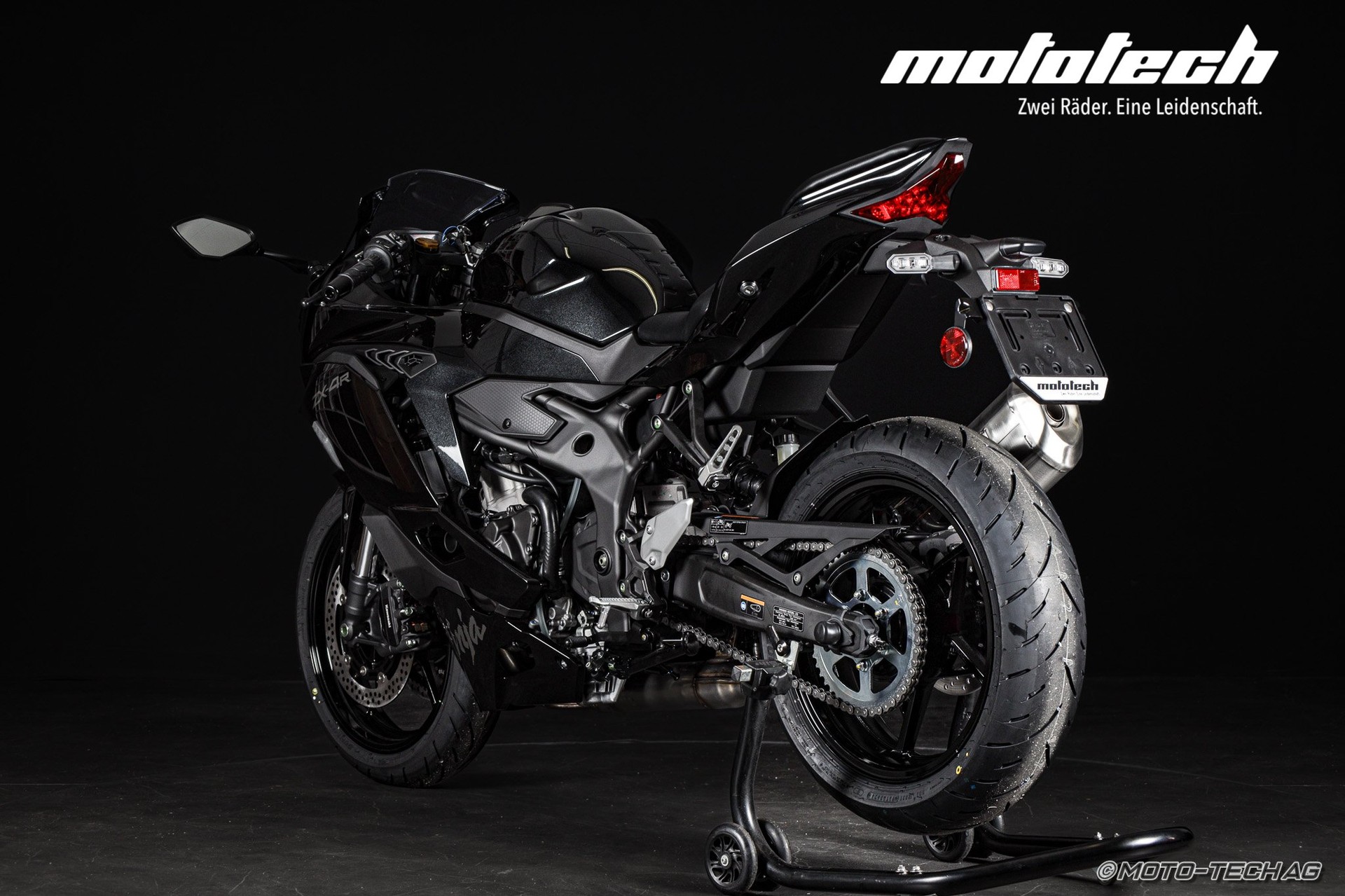 KAWASAKI Ninja ZX-4R MY25 (35kW)-showroom-element-3