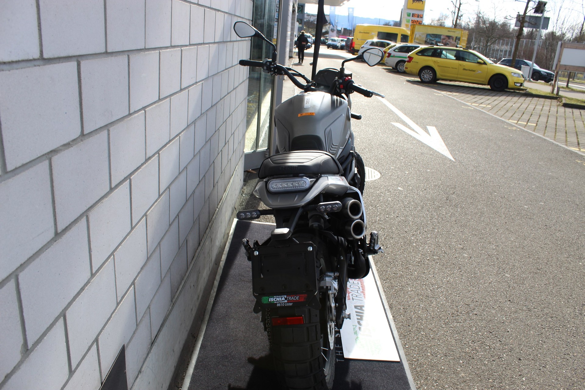 BENELLI Leoncino 800 T-image-6