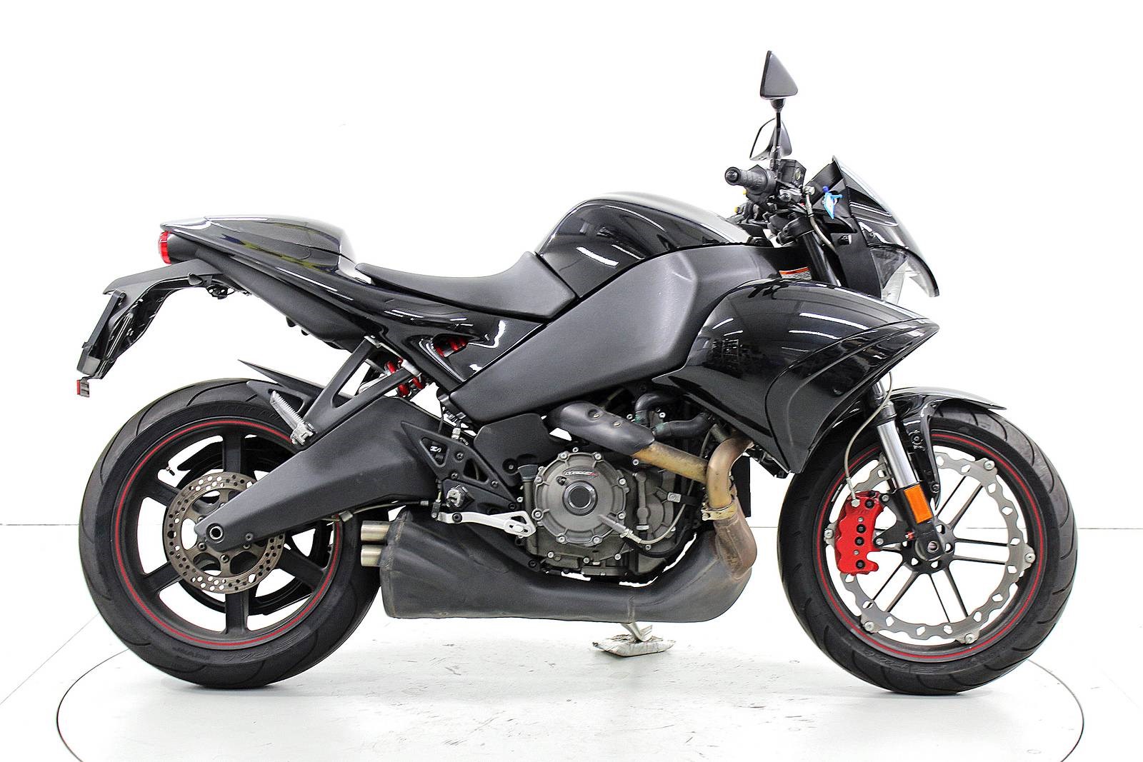 BUELL 1125CR-showroom-element-1