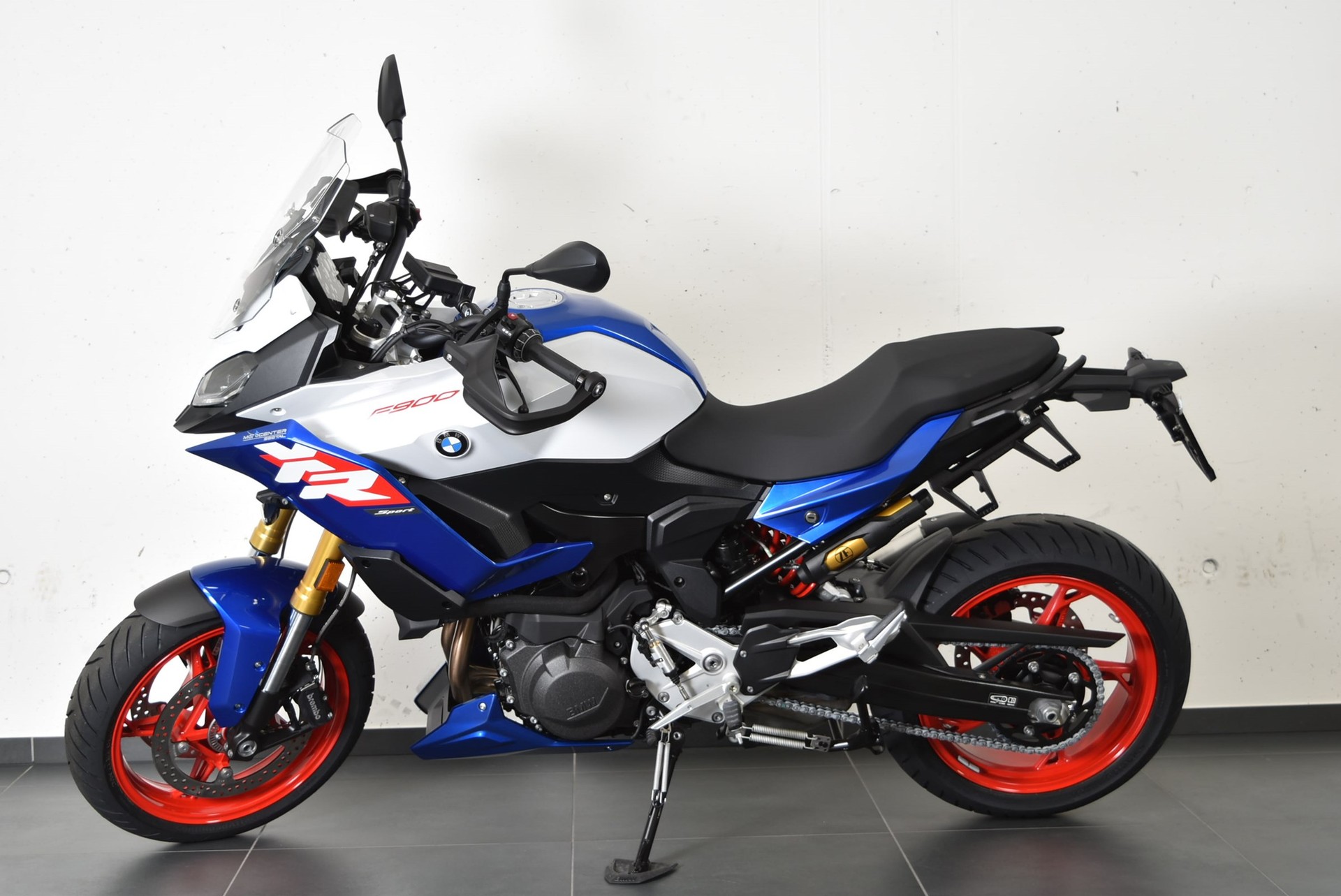 BMW F 900 XR