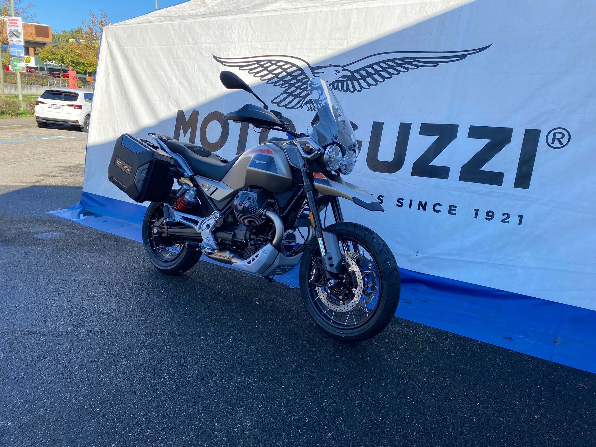MOTO GUZZI V85 TT Travel E5+