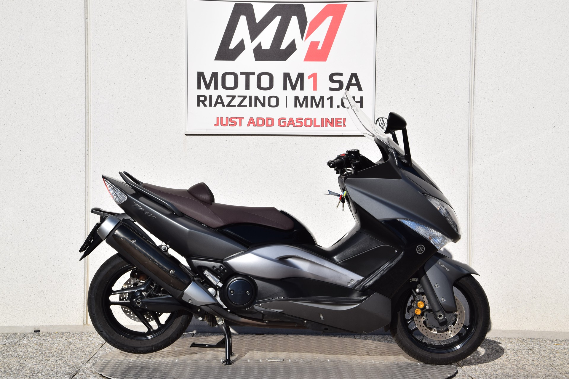 YAMAHA T-MAX XP 500 ABS