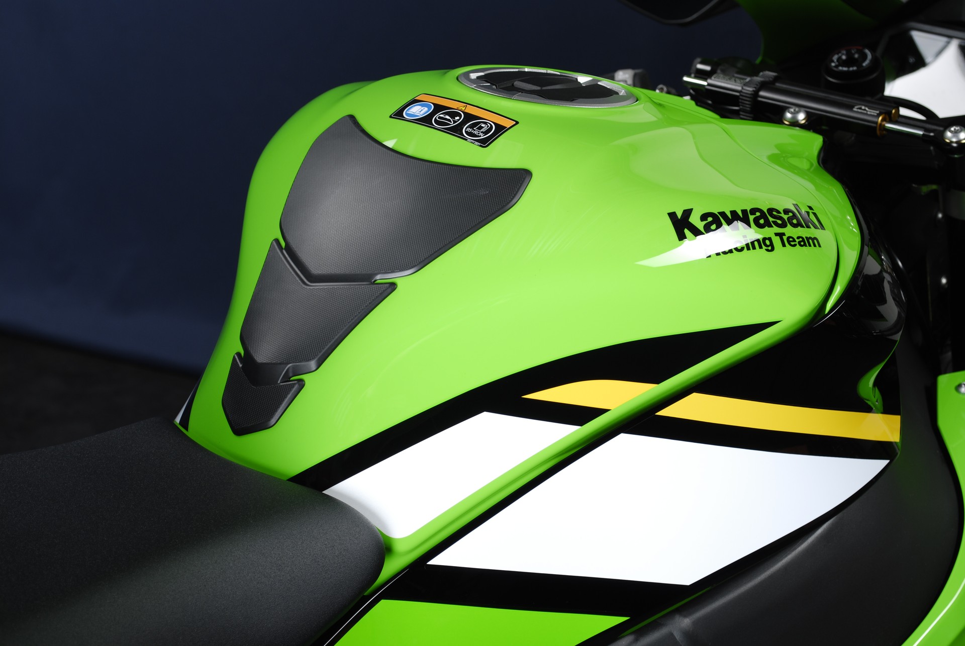 KAWASAKI Ninja ZX-10R MY25 - Performance-showroom-element-2
